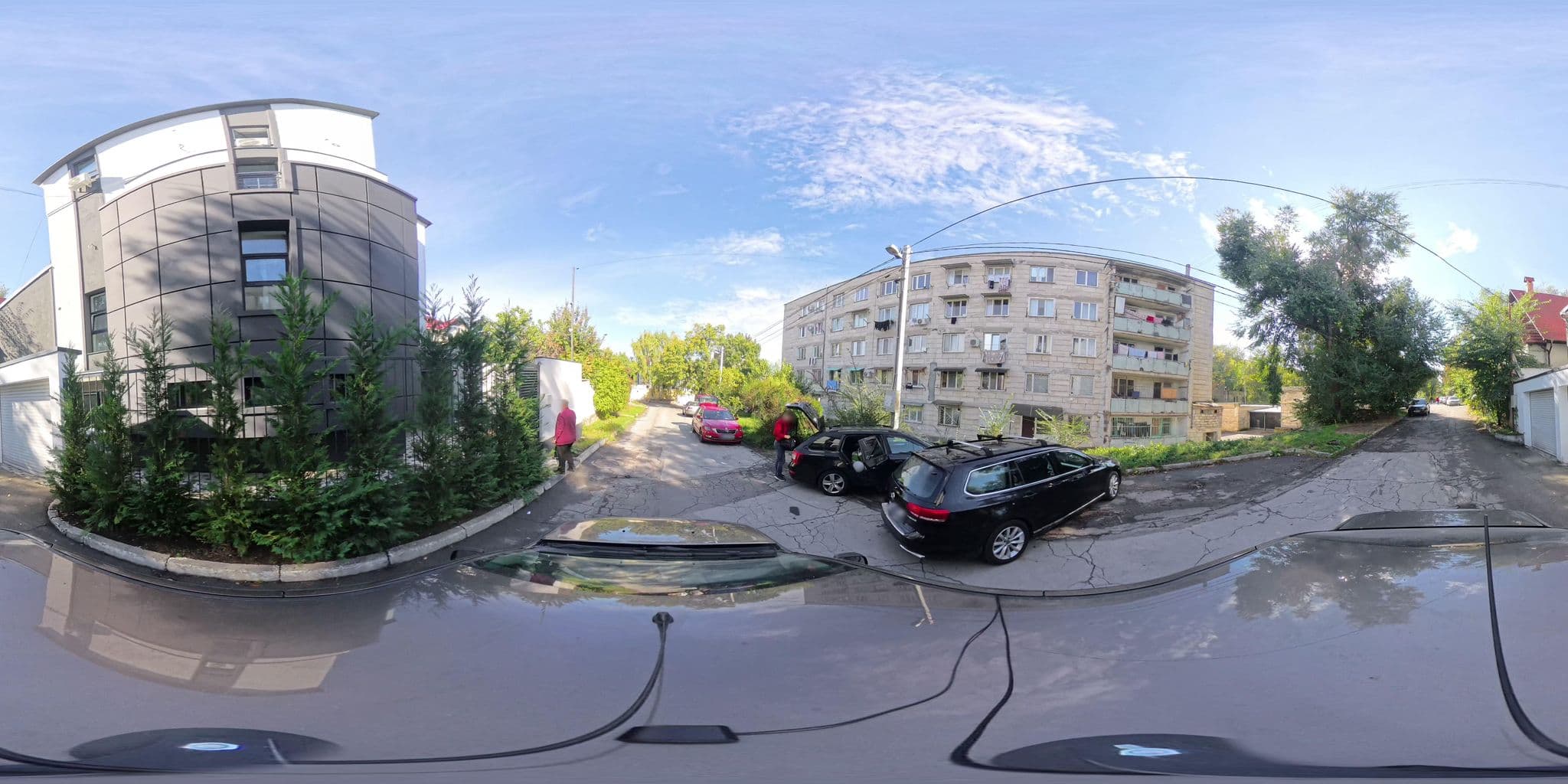 Street view near Fortuna Hotel, Durleşti — © Sku1255 (CC BY-SA · Mapillary)