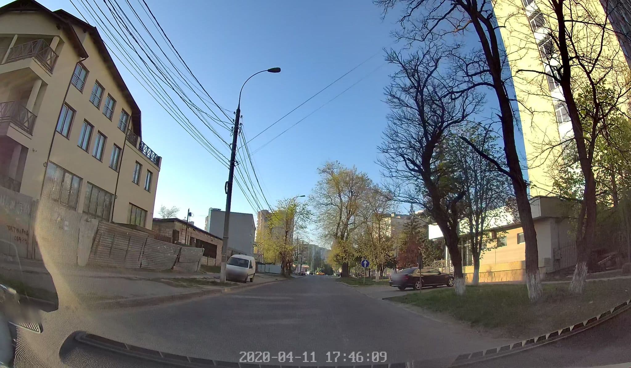 Street view near d'or Hotel, Codru — © morflot (CC BY-SA · Mapillary)