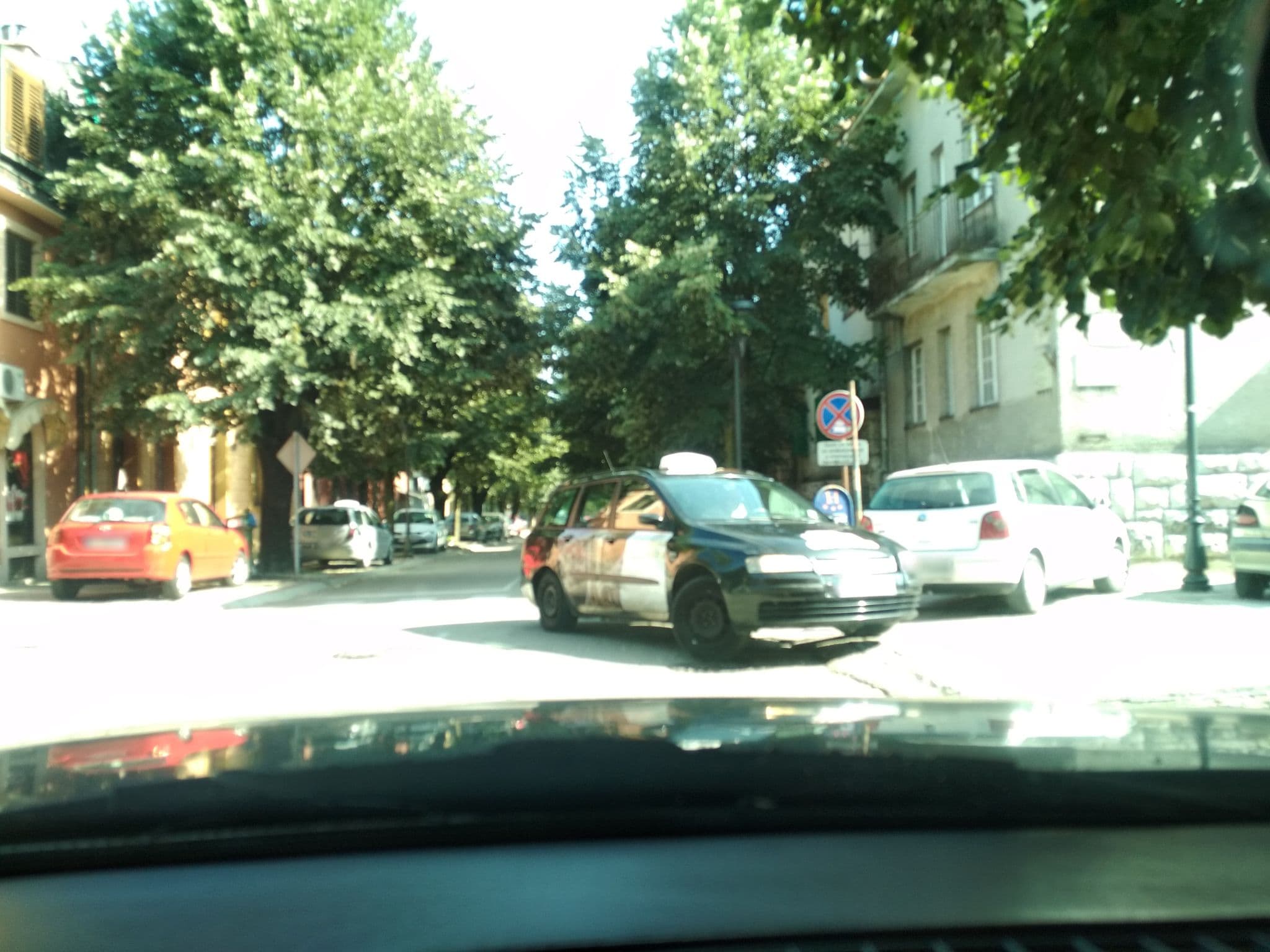 Street view near Pansion 22, Cetinje — © mikolaj (CC BY-SA · Mapillary)