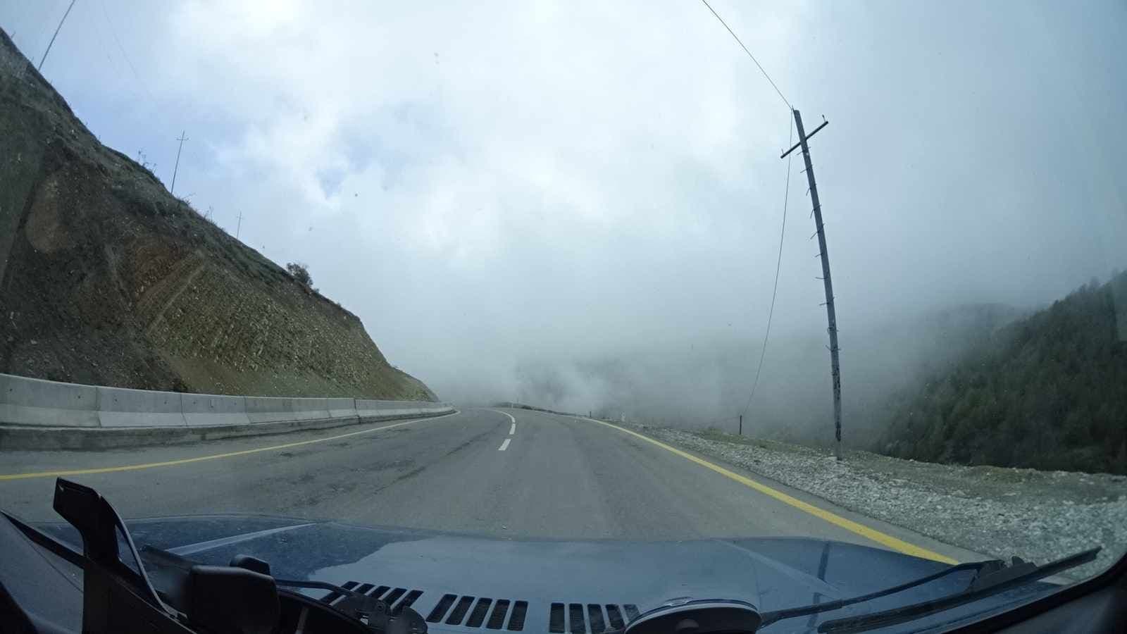Street view near Safari turist, Basgal — © adoculos (CC BY-SA · Mapillary)