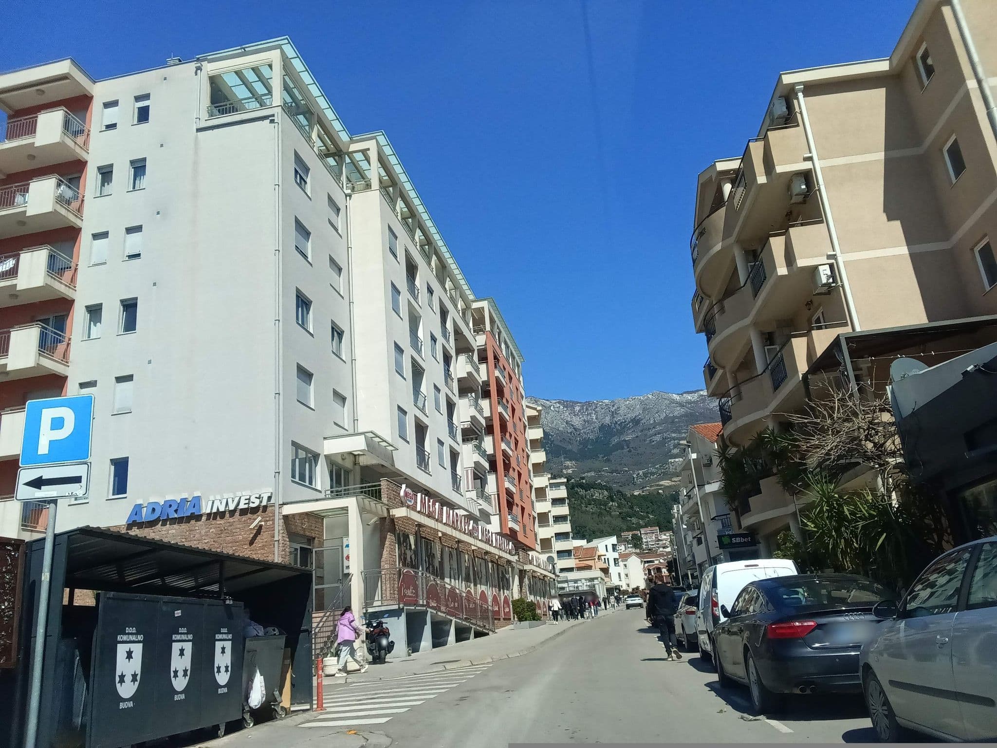 Street view near Villa Neno, Budva