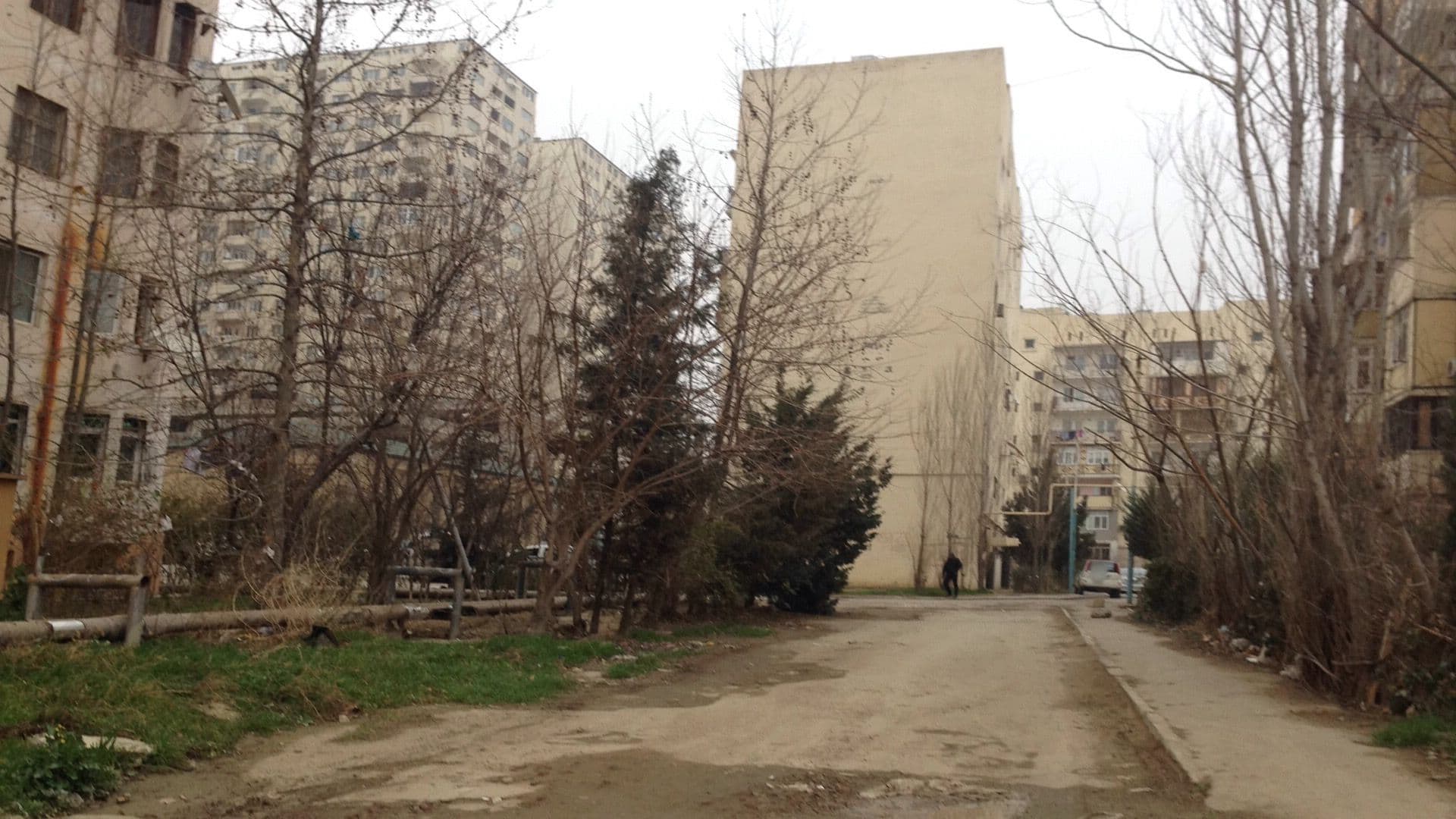 Street view near Turizm, Baku — © geomapper69 (CC BY-SA · Mapillary)