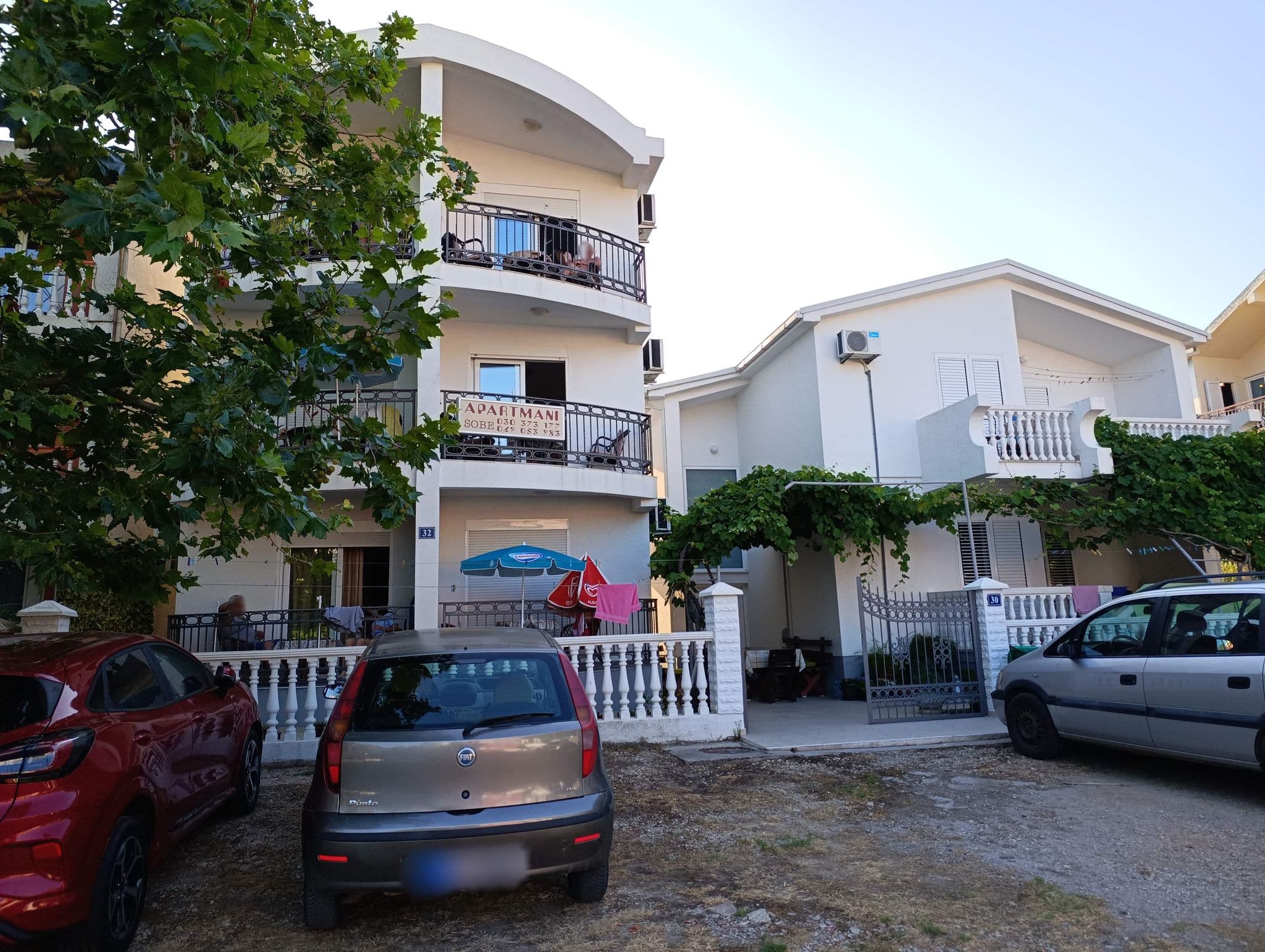 Street view near Apartmani Vspicanovic, Sutomore — © shoorick (CC BY-SA · Mapillary)