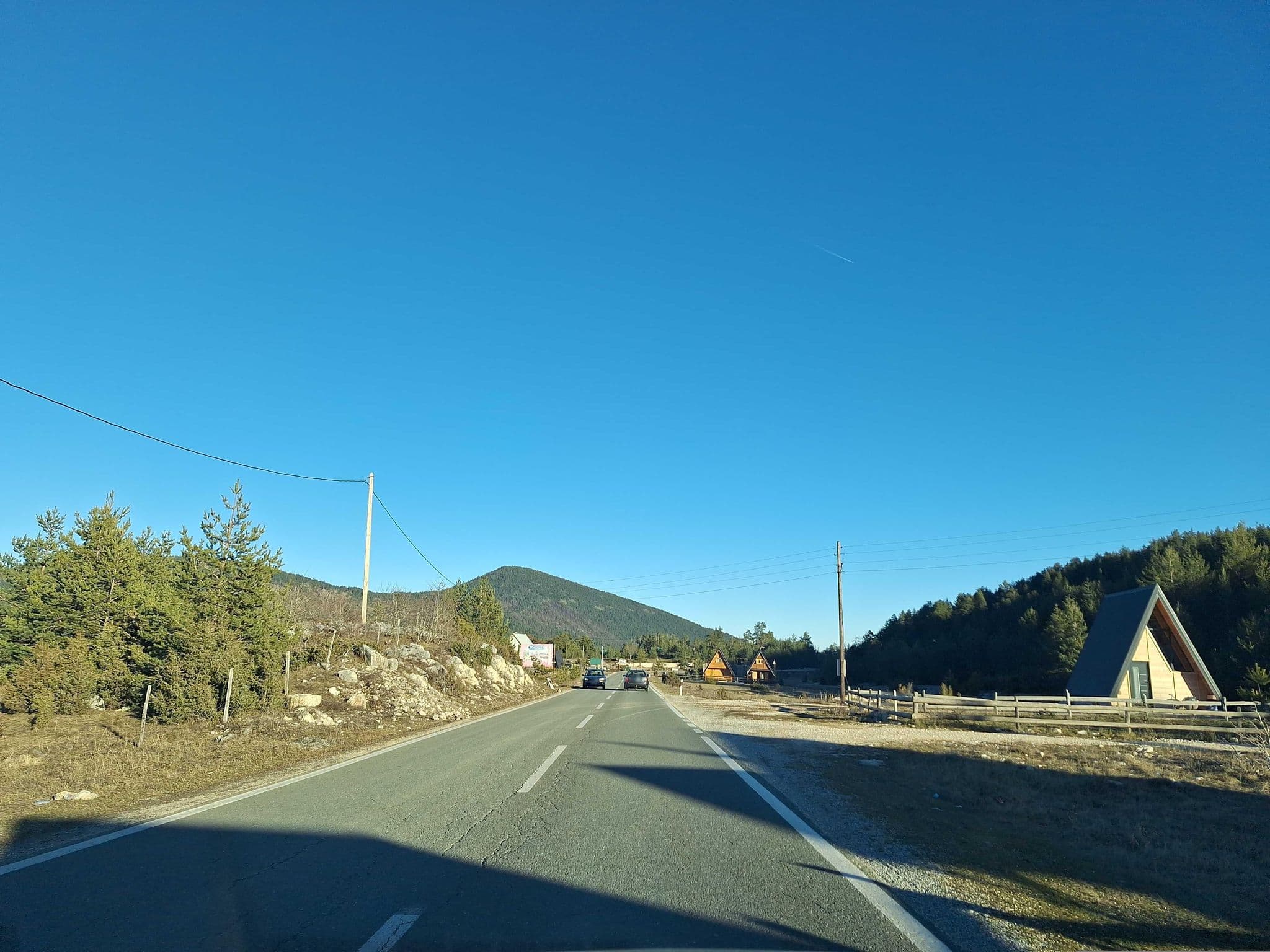 Street view near Vila Jelena, Žabljak — © gisbudva (CC BY-SA · Mapillary)
