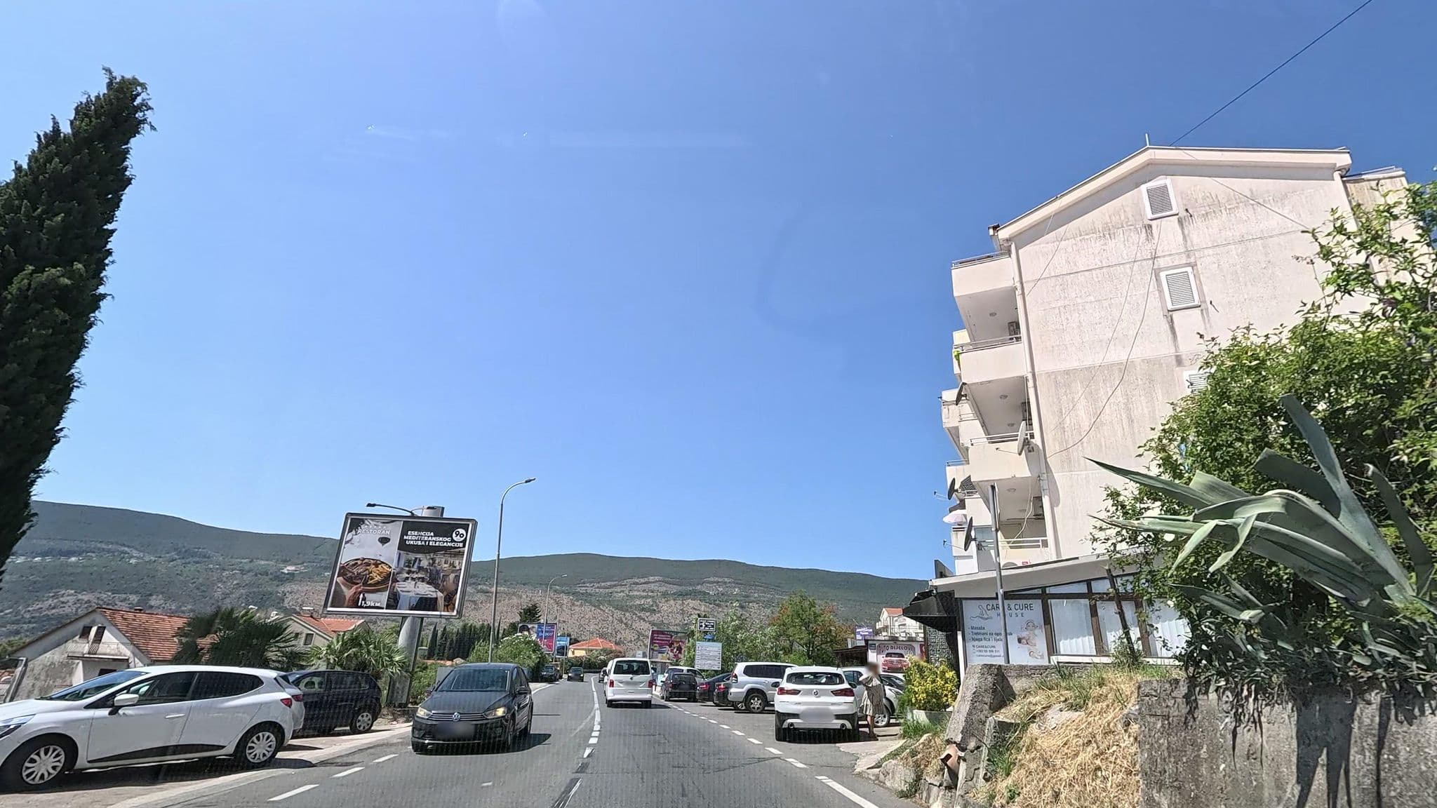 Street view near Idealrest, Igalo — © Cakalovski (CC BY-SA · Mapillary)
