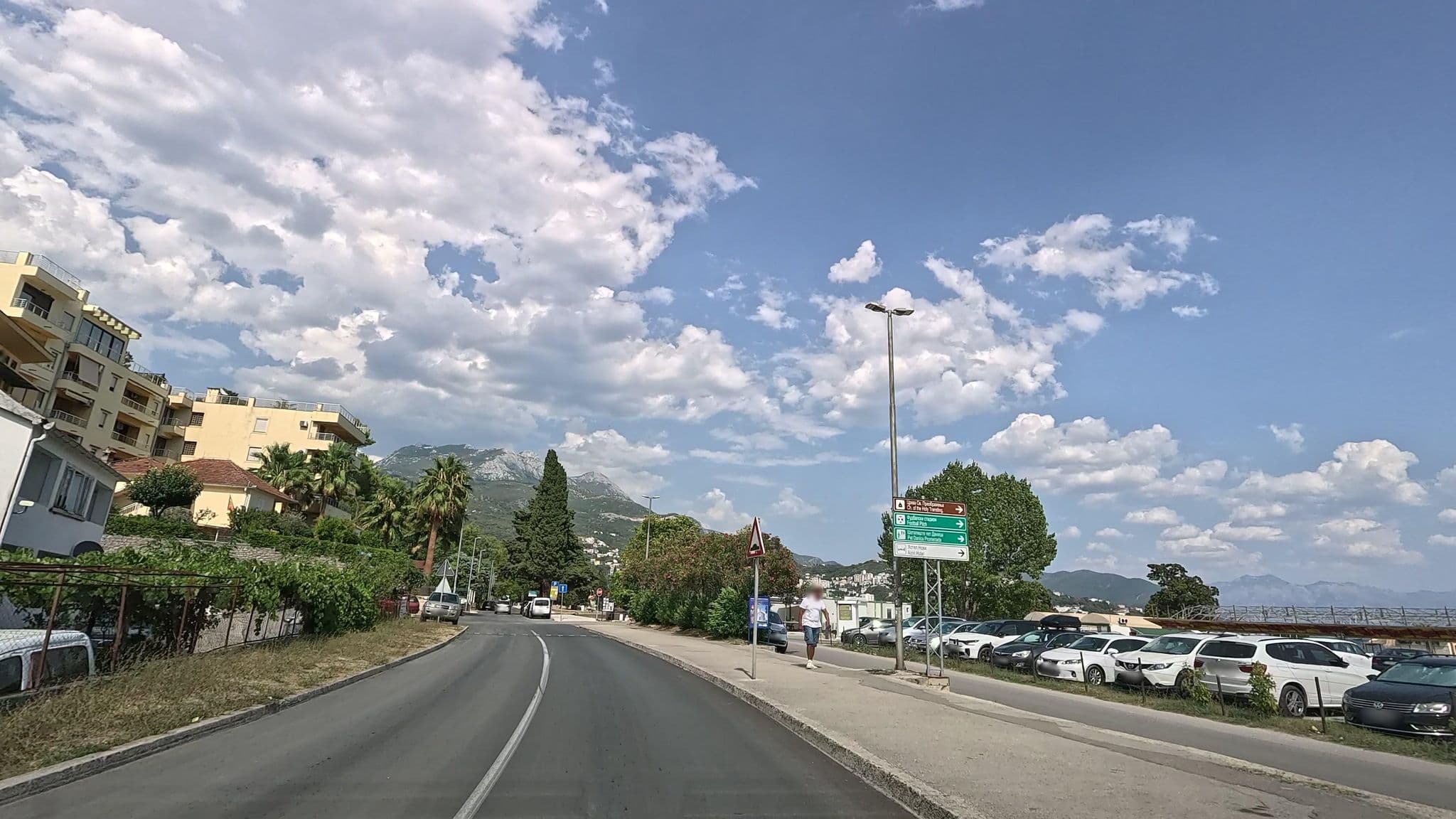 Street view near Mina apartmani, Igalo — © Cakalovski (CC BY-SA · Mapillary)