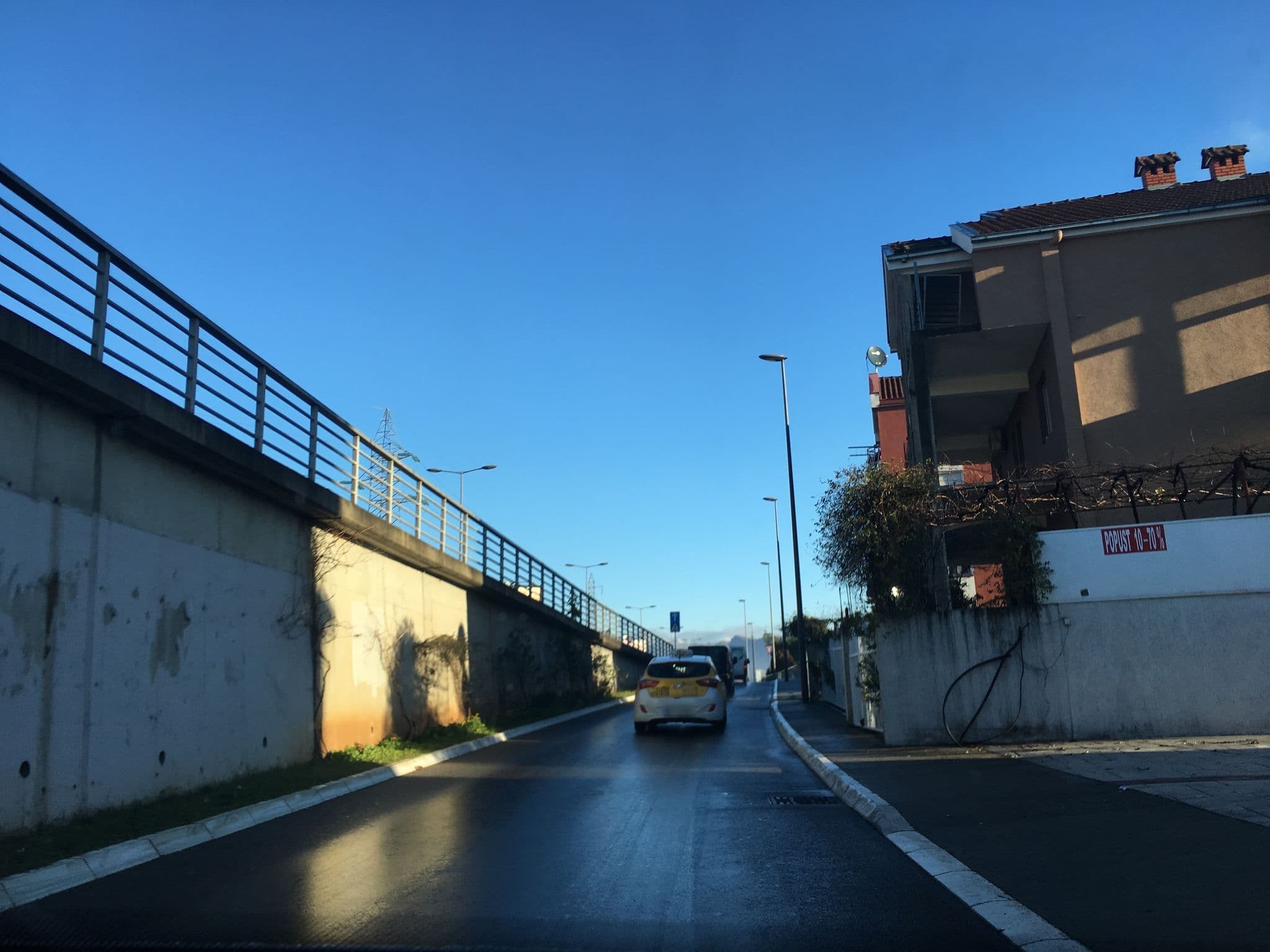 Street view near Hotel Keto, Podgorica — © batavs (CC BY-SA · Mapillary)