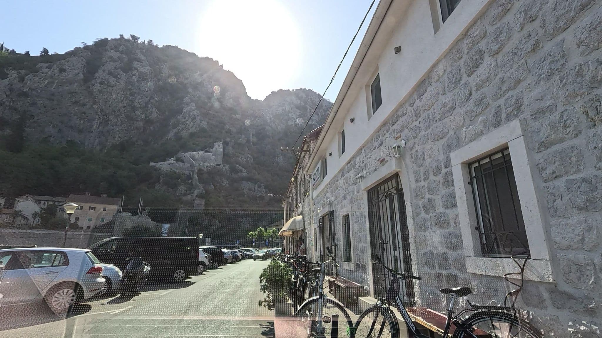 Street view near Pupa Hostel, Kotor — © Cakalovski (CC BY-SA · Mapillary)