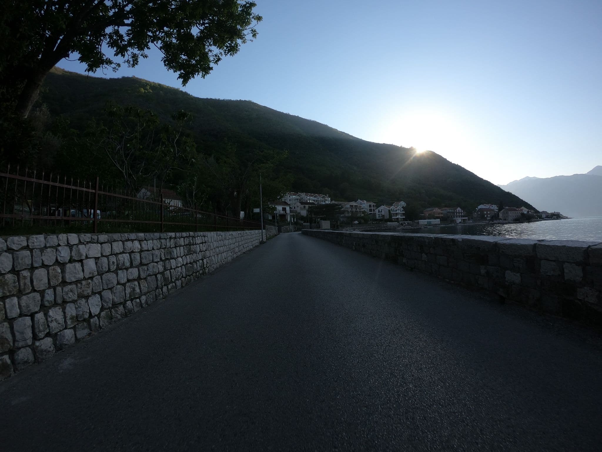 Street view near Autokamp Mimoza, Prčanj — © chrisbeddow (CC BY-SA · Mapillary)