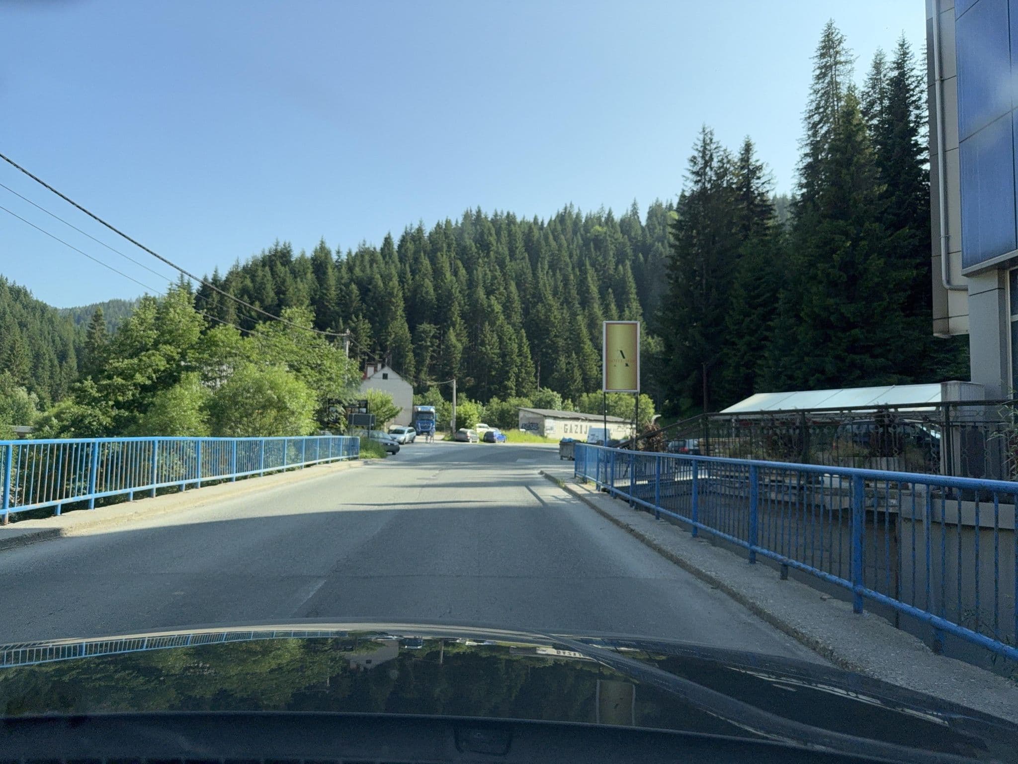 Street view near Hotel Aldi, Ibarac — © skromalee (CC BY-SA · Mapillary)