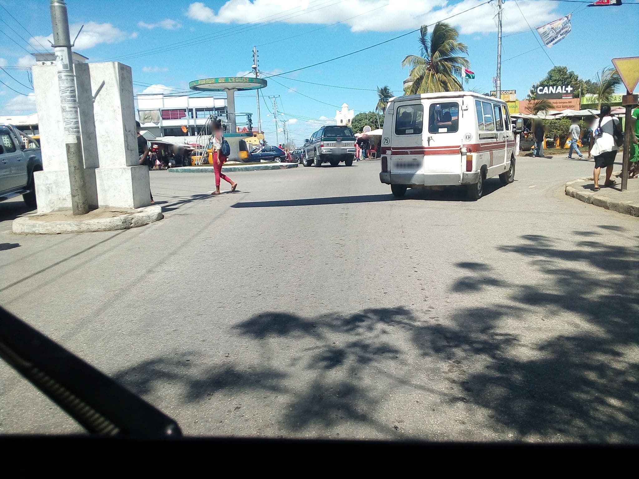 Street view near Hotel, Mahajanga — © eric_s (CC BY-SA · Mapillary)