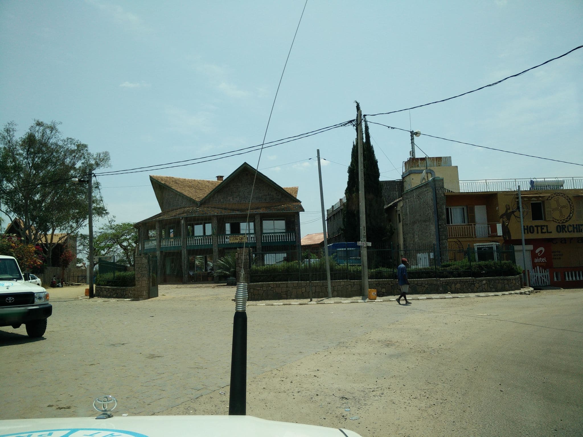 Street view near Berny, Ranohira — © cartophyl (CC BY-SA · Mapillary)