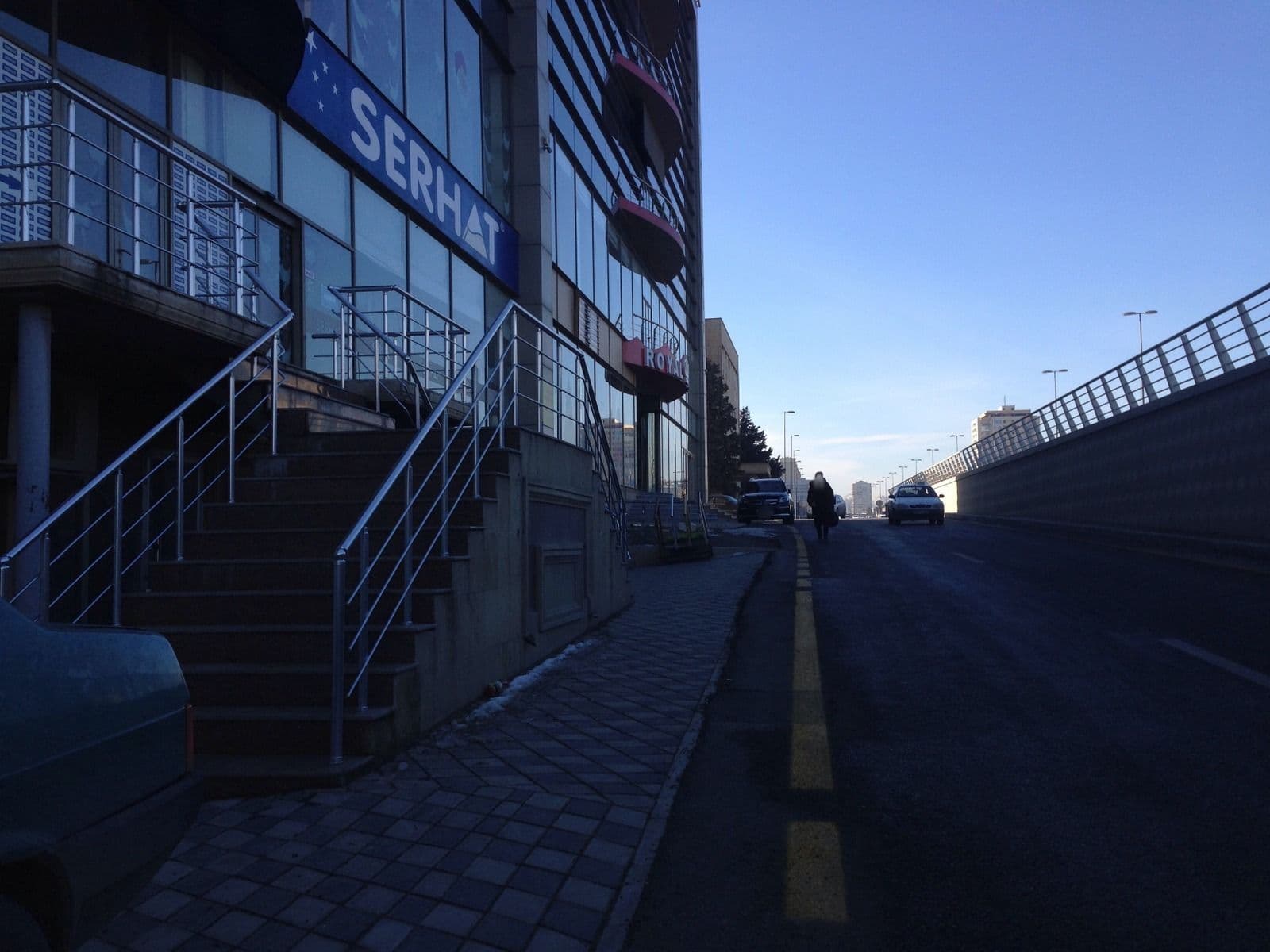 Street view near Sekret Otel, Baku — © geomapper69 (CC BY-SA · Mapillary)