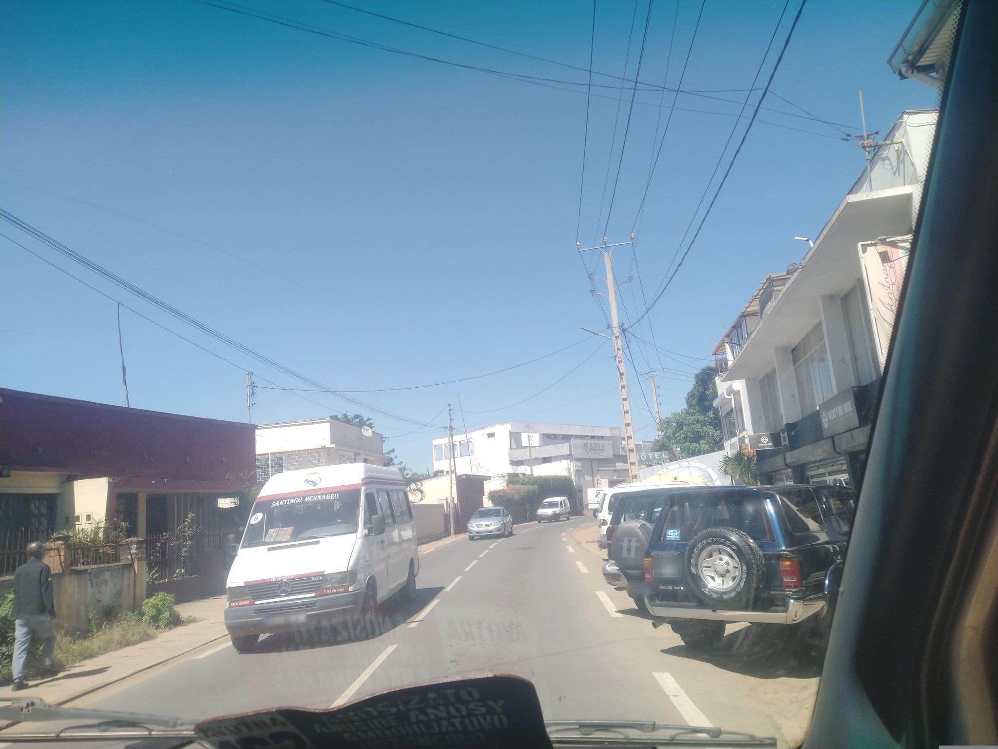 Street view near Grace Food, Antananarivo