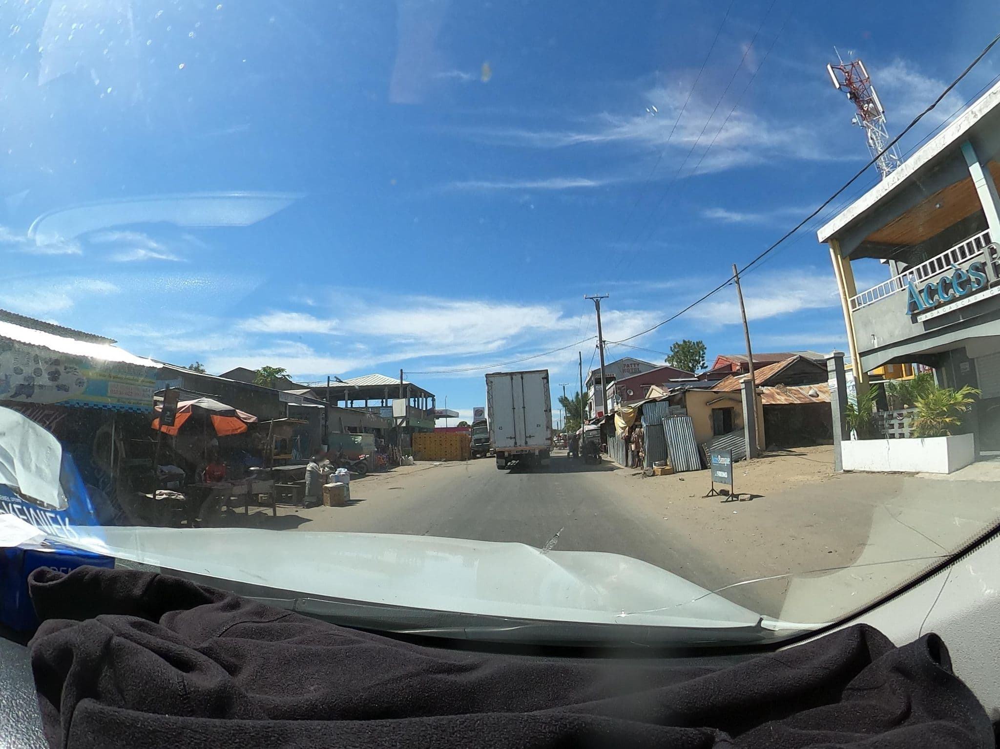 Street view near Jiaby Hotel, Ambato Boeny — © eric_s (CC BY-SA · Mapillary)