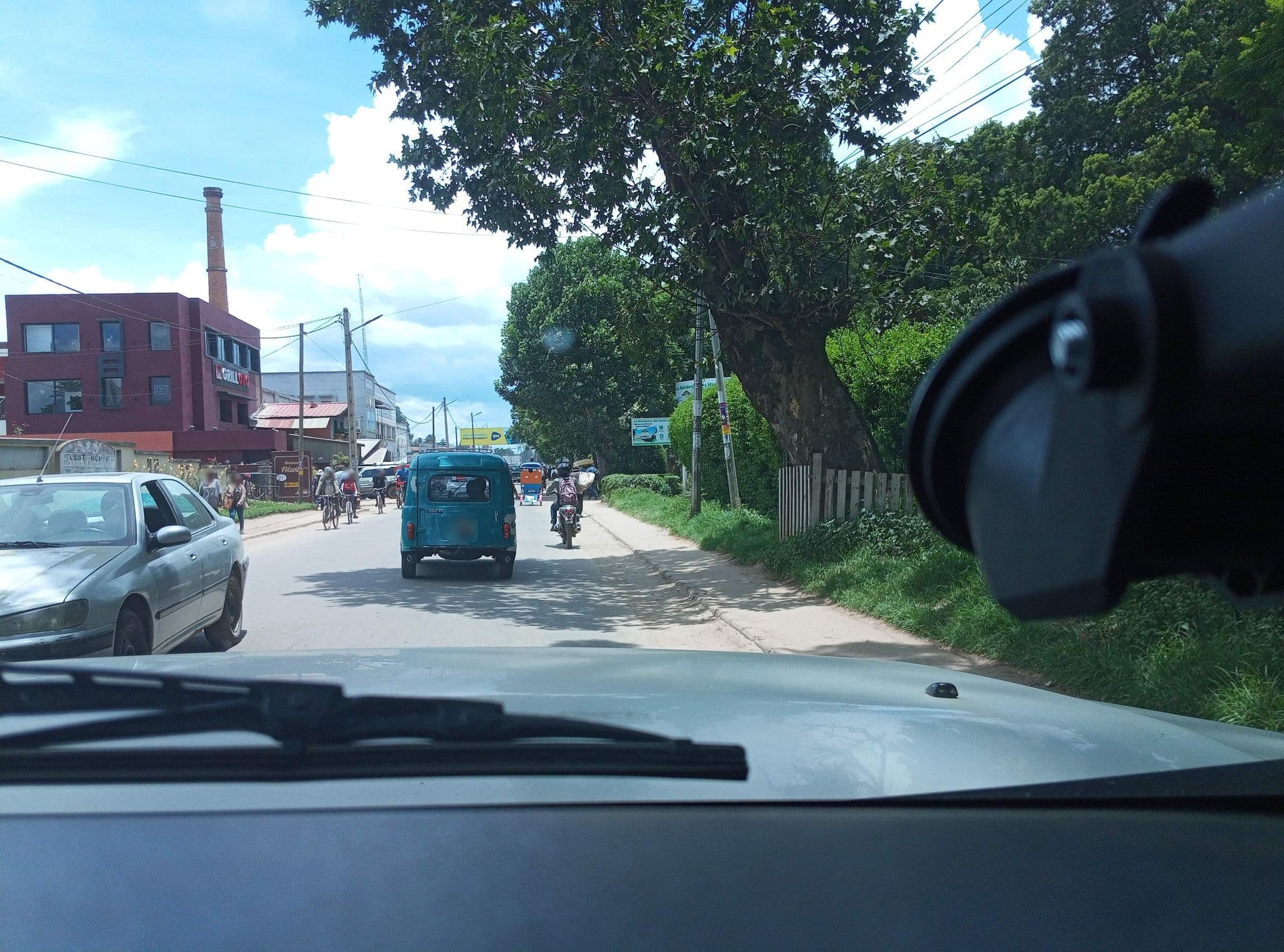 Street view near Hotel Au Bon Coin, Antsirabe — © Rambola (CC BY-SA · Mapillary)