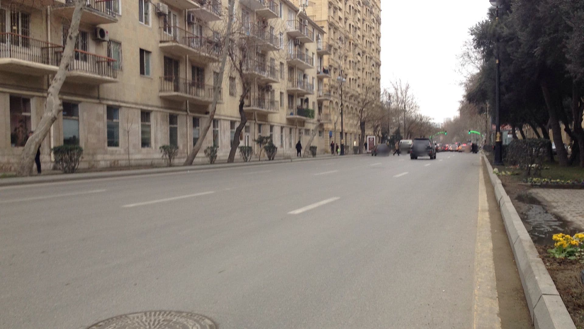 Street view near Deluxe City Hotel, Baku — © geomapper69 (CC BY-SA · Mapillary)