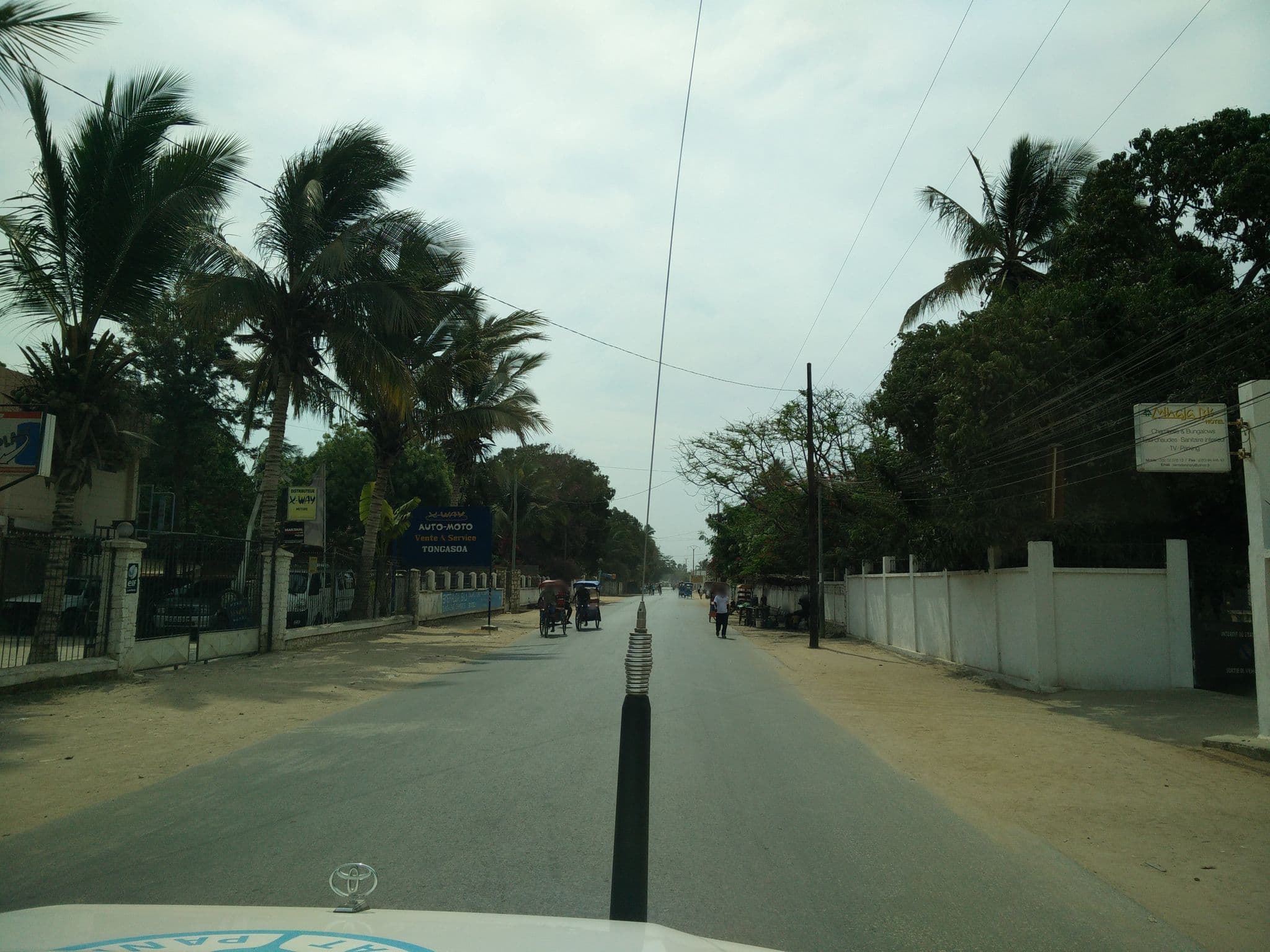 Street view near Hôtel Mihaja Bis, Toliara — © cartophyl (CC BY-SA · Mapillary)