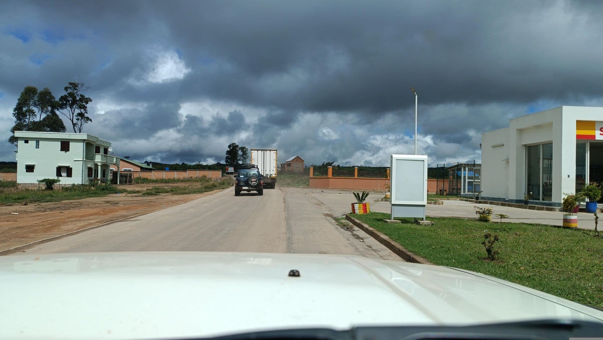 Street view near Hôtel Mihary, Ambositra — © andriambola (CC BY-SA · Mapillary)
