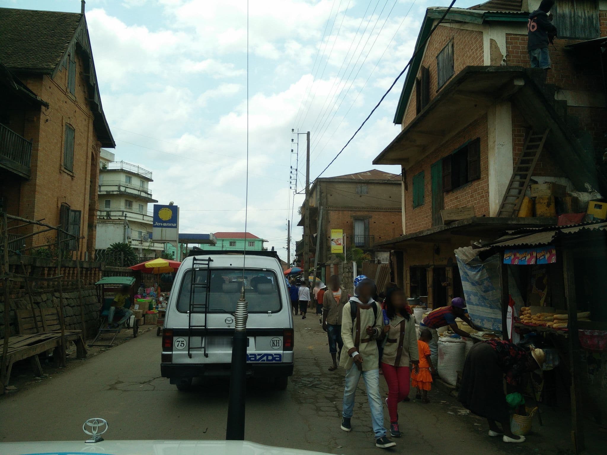 Street view near Jonathan, Ambositra — © cartophyl (CC BY-SA · Mapillary)