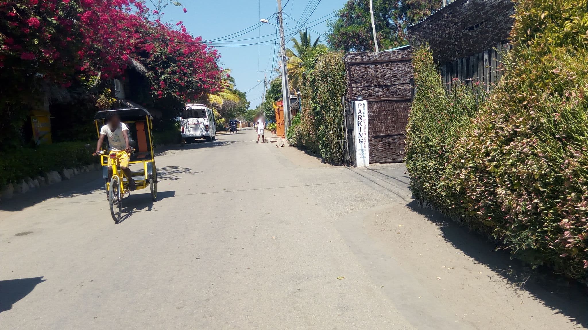 Street view near Baobab Cafe, Morondava — © tetegron (CC BY-SA · Mapillary)