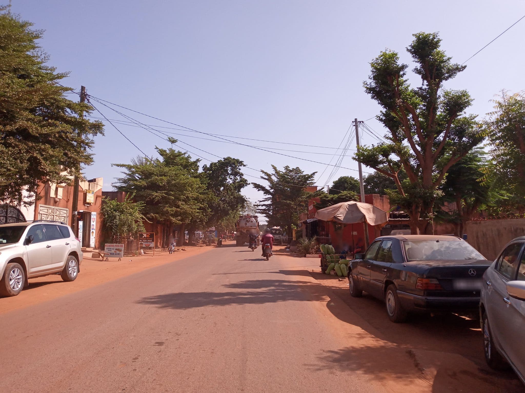 Street view near La Venise malienne, Kalaban Koro — © lassine77 (CC BY-SA · Mapillary)