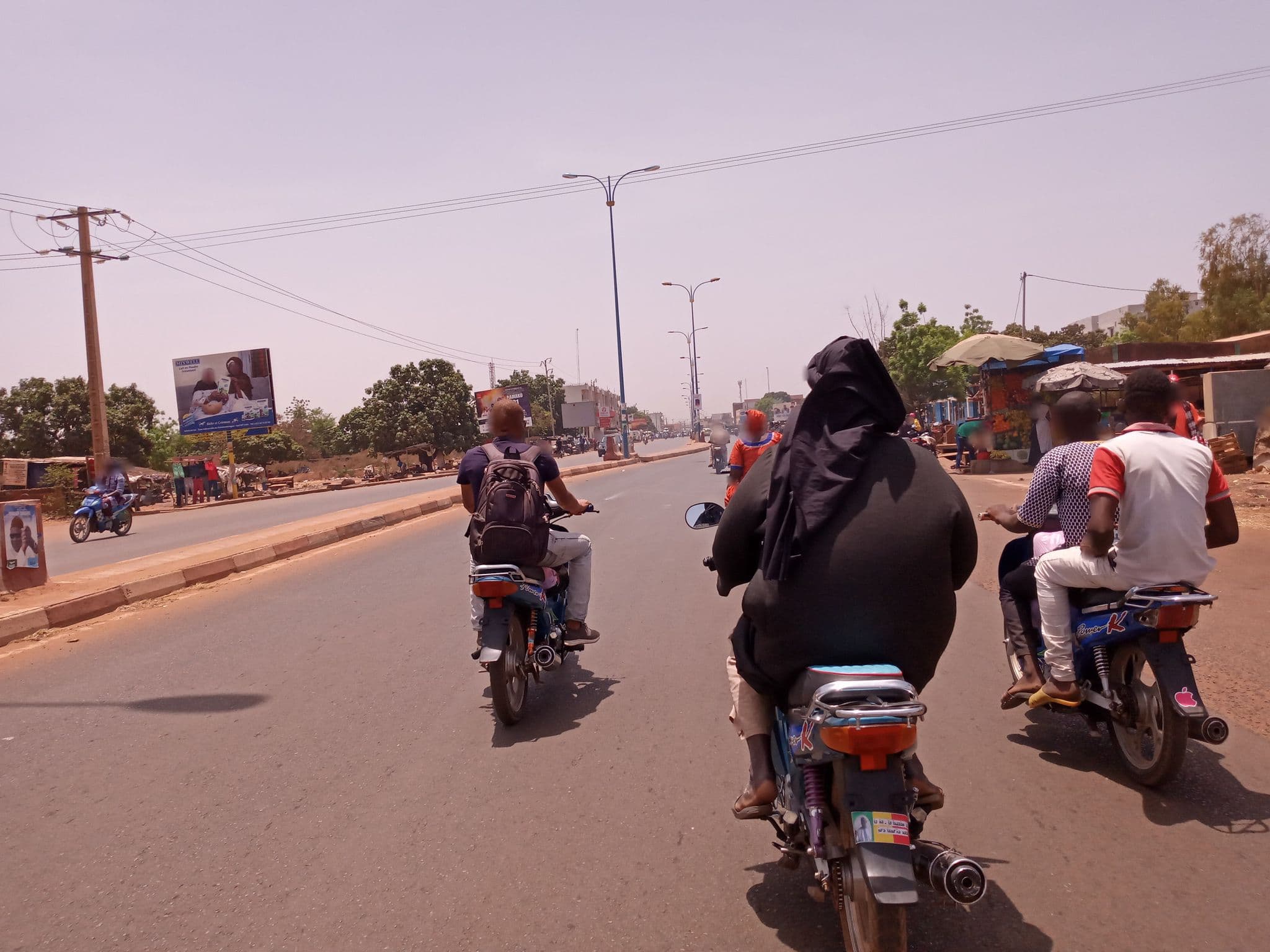 Street view near Meuble Espace Koto, Kalaban Koro — © lassine77 (CC BY-SA · Mapillary)