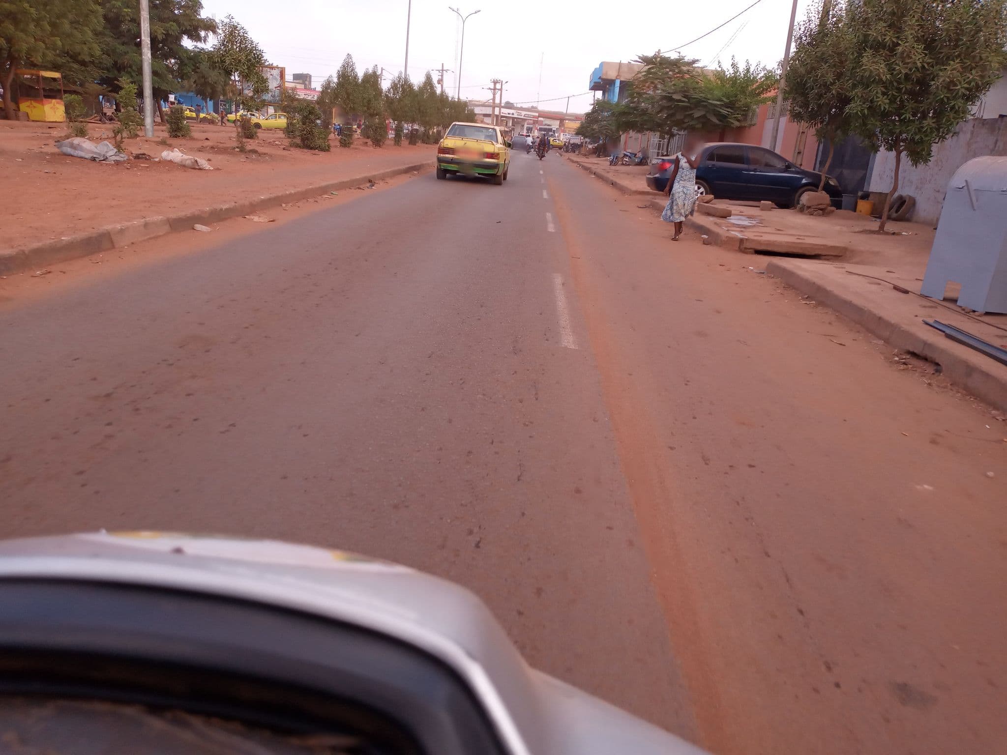 Street view near CHEICK O S TOURÉ, Bamako