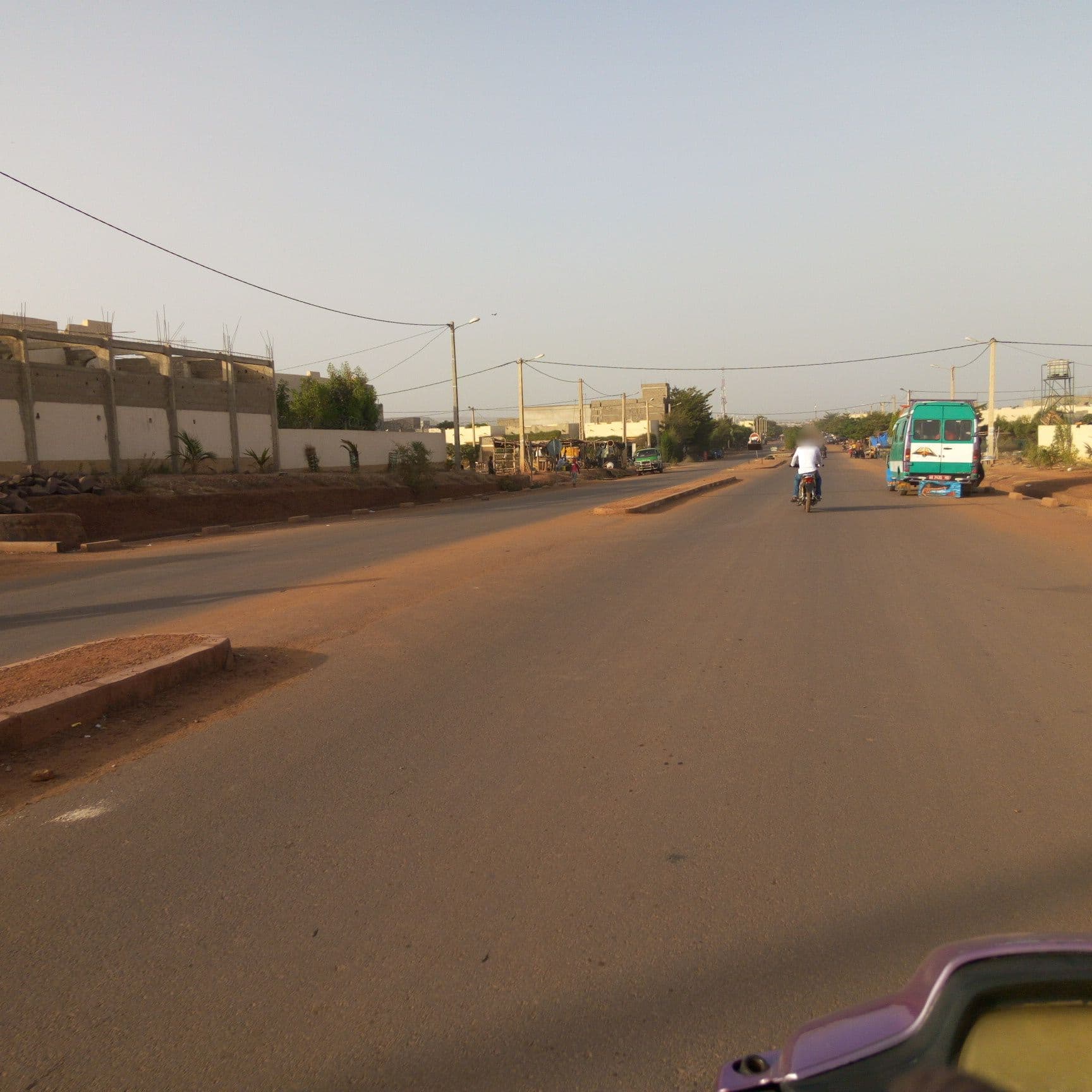 Street view near Awa KEITA, Sirakoro Méguétana — © sulbi (CC BY-SA · Mapillary)