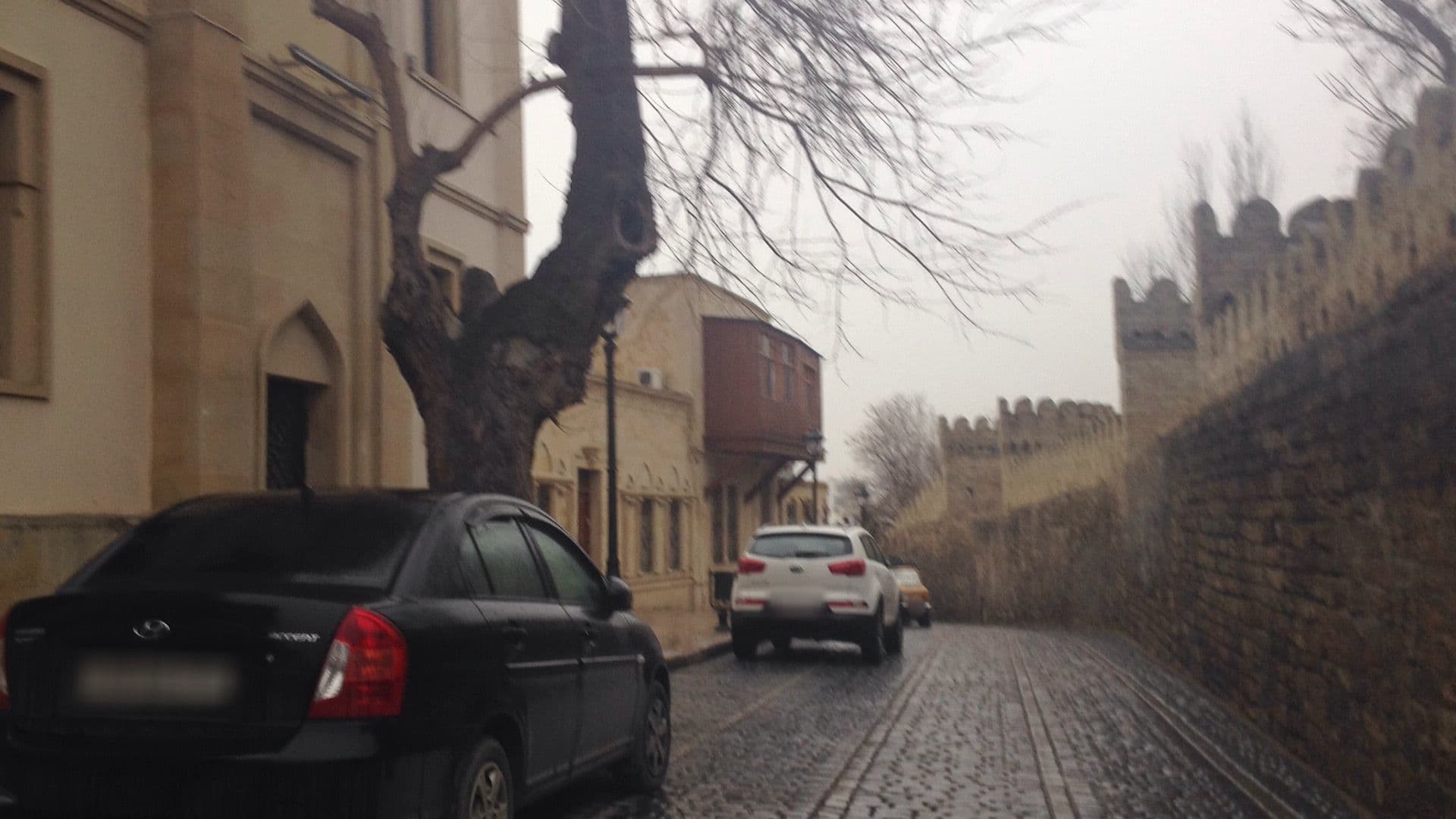Street view near Moonlight, Badamdar — © geomapper69 (CC BY-SA · Mapillary)