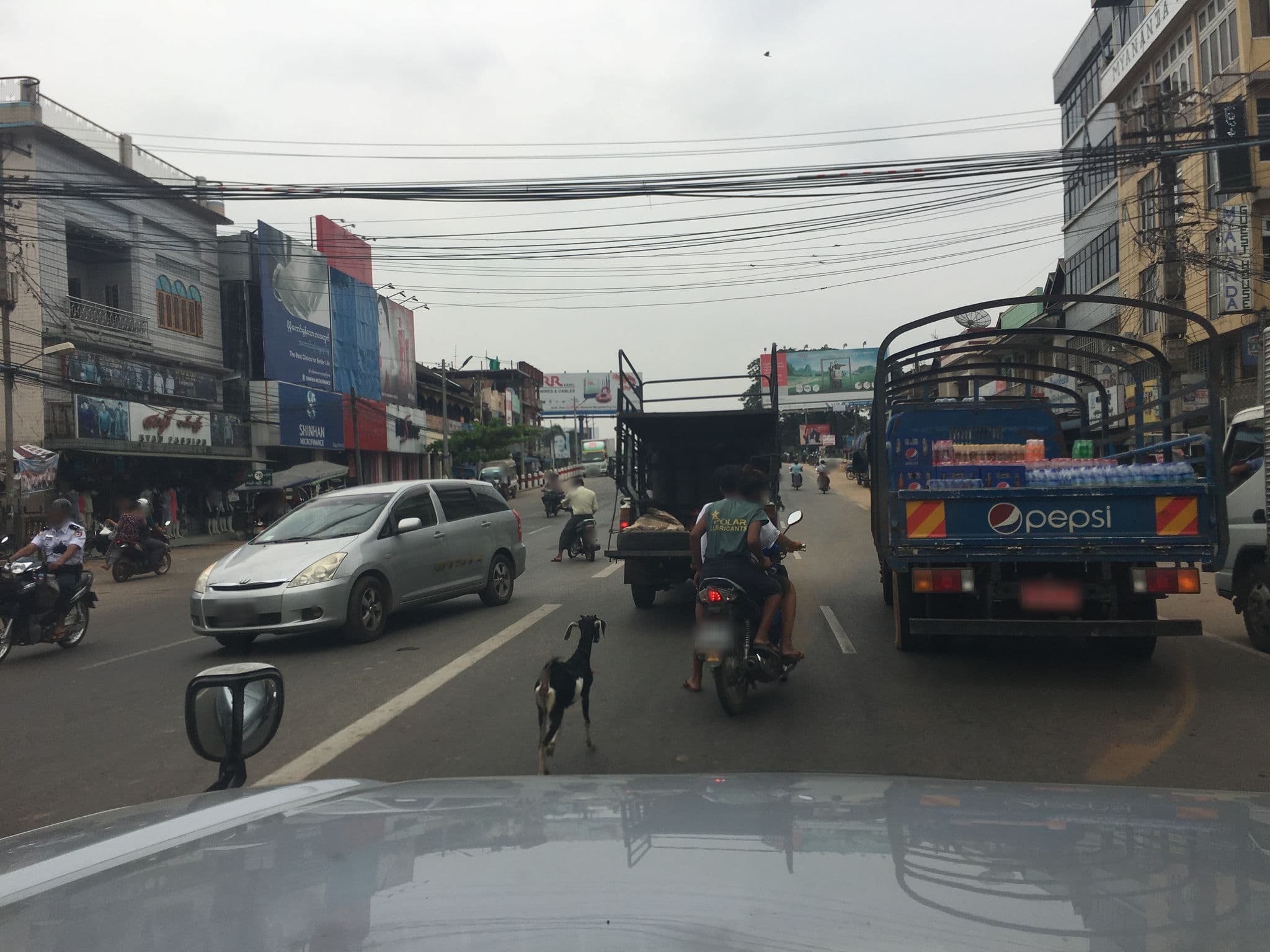 Street view near Emperor Hotel, Bago — © tranthevinh (CC BY-SA · Mapillary)