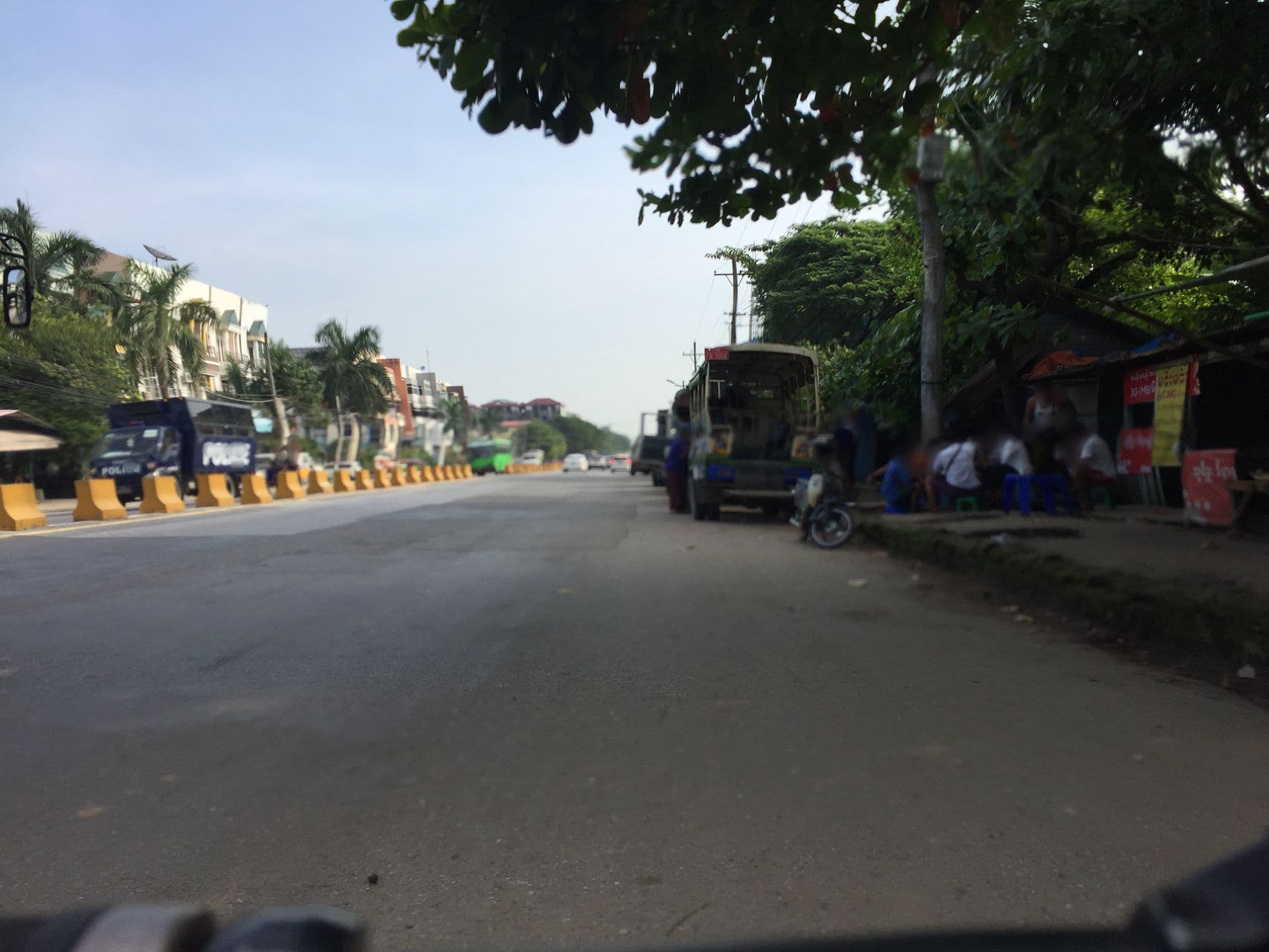 Street view near Mother's Home Motel, Mahlwagon — © naingwin (CC BY-SA · Mapillary)