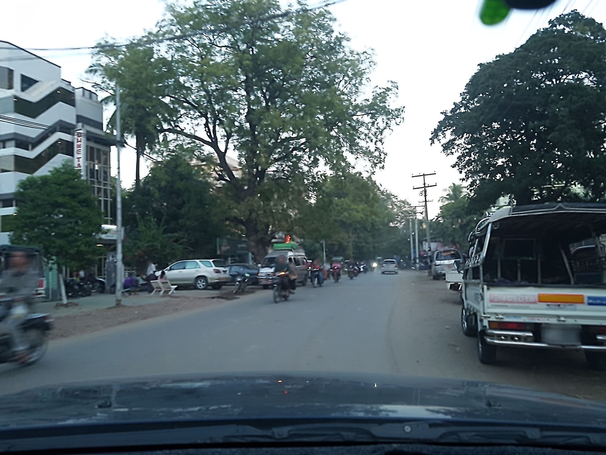 Street view near Happy, Monywa — © winlwin (CC BY-SA · Mapillary)