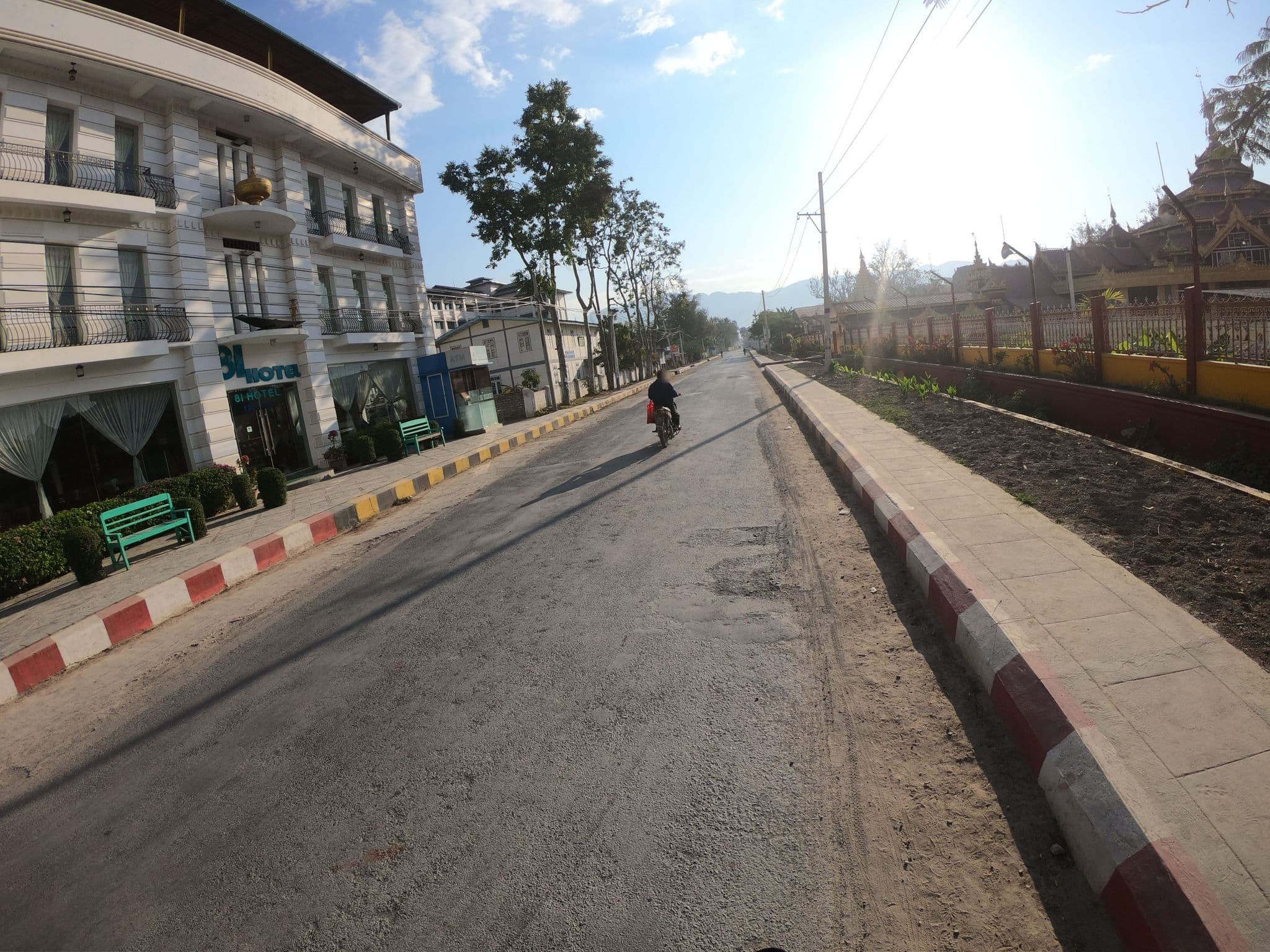 Street view near 81, Yawnghwe — © thohi (CC BY-SA · Mapillary)