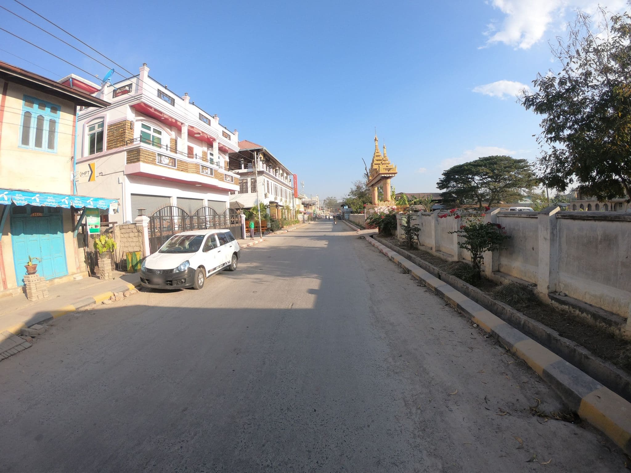 Street view near Richland Motel, Yawnghwe — © thohi (CC BY-SA · Mapillary)