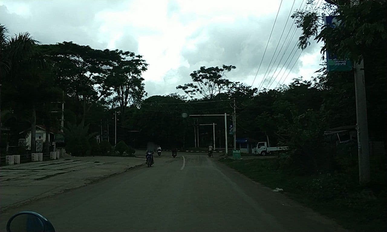 Street view near Mya Nan Daw Hotel, Pyin Oo Lwin — © mghla (CC BY-SA · Mapillary)