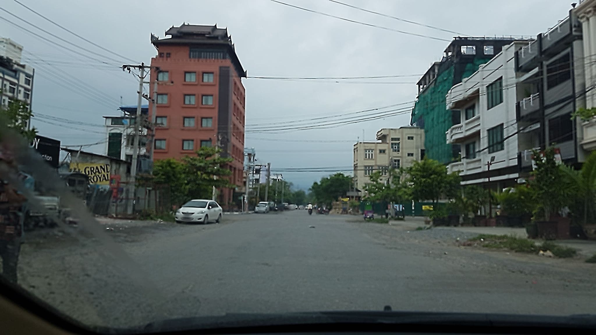Street view near RAMA Hotel, Mandalay — © aungphone (CC BY-SA · Mapillary)
