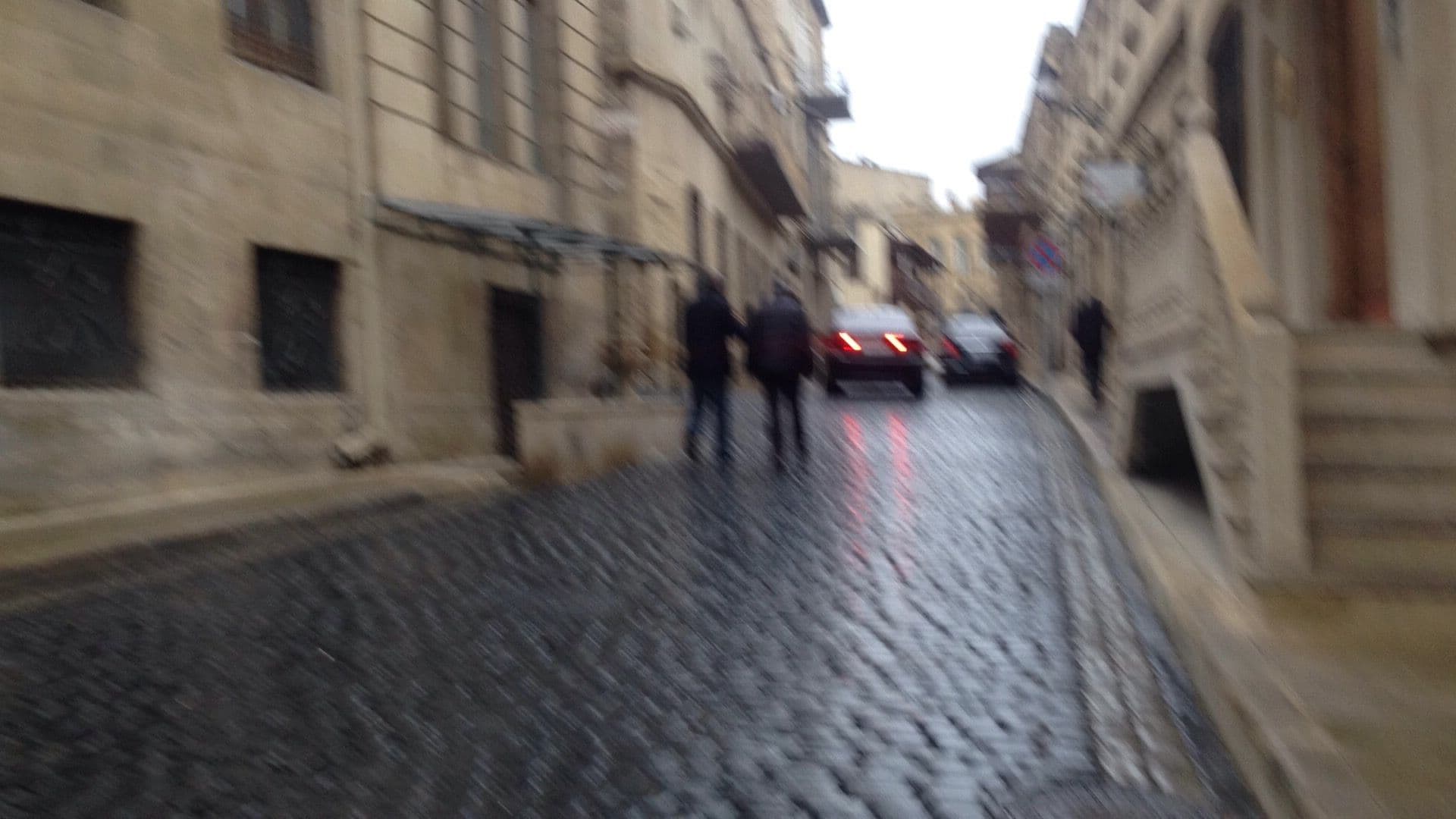 Street view near West Inn Hotel & Restaurant, Badamdar — © geomapper69 (CC BY-SA · Mapillary)