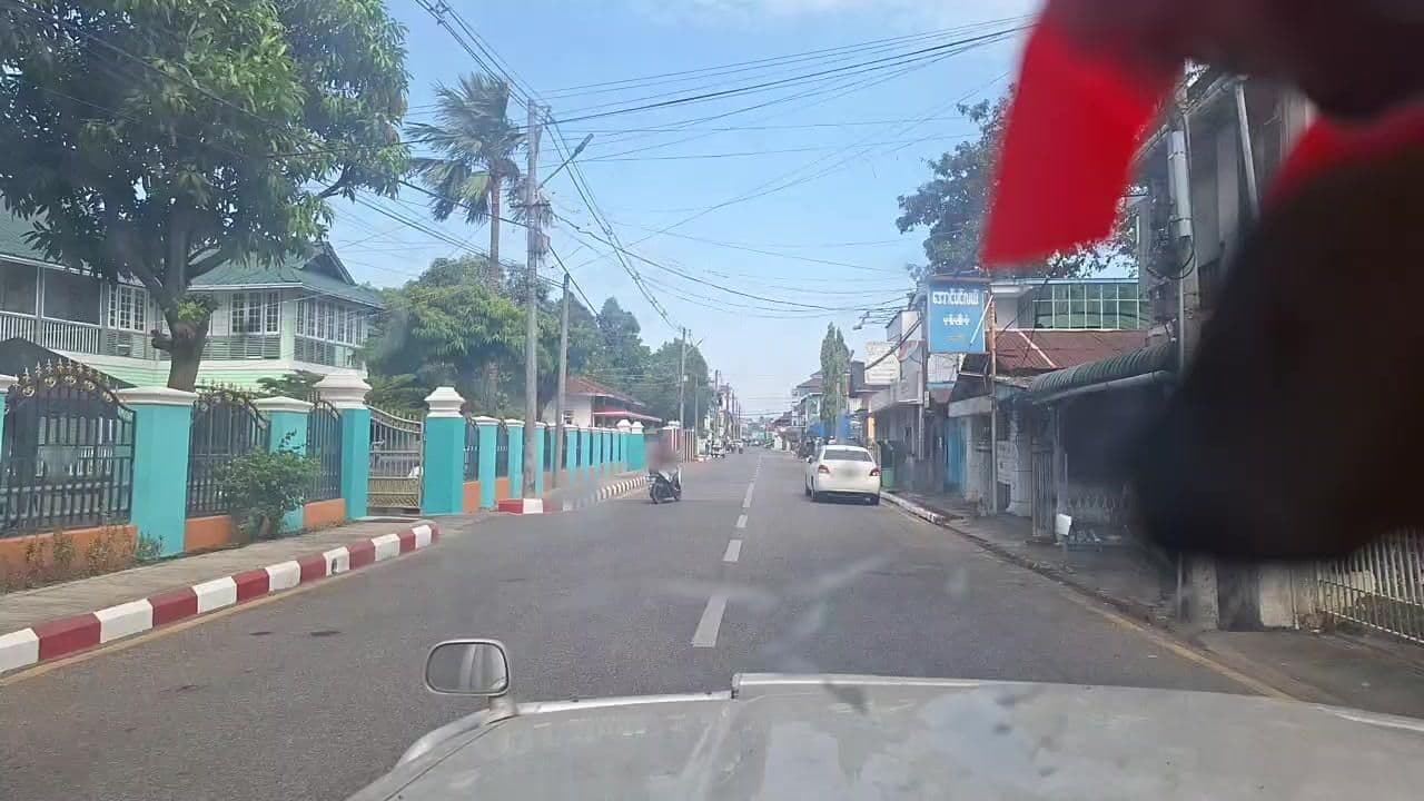 Street view near Diamond Crown, Dawei — © roadroid (CC BY-SA · Mapillary)