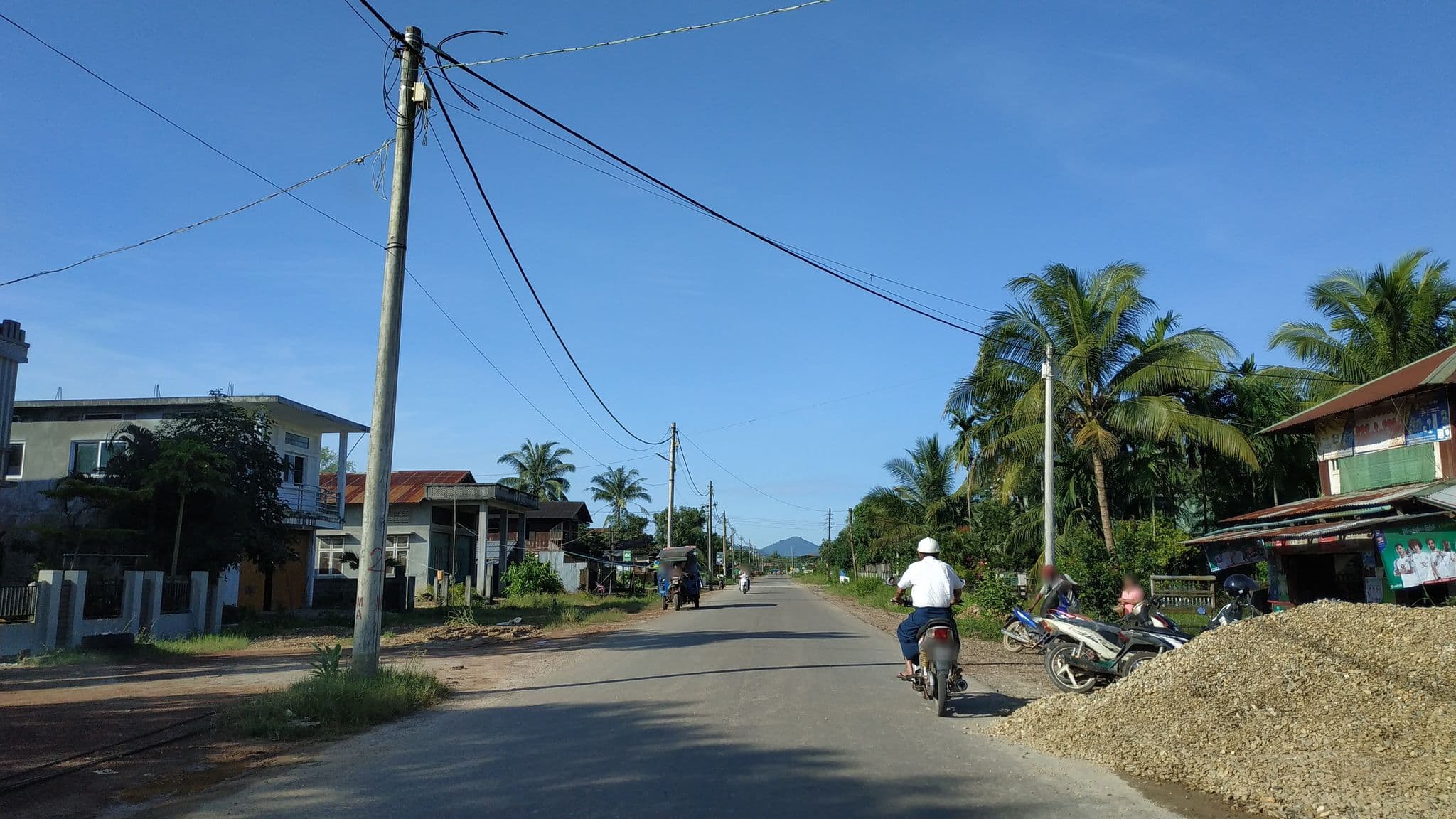 Street view near Relax, Dawei — © kokoye2007 (CC BY-SA · Mapillary)