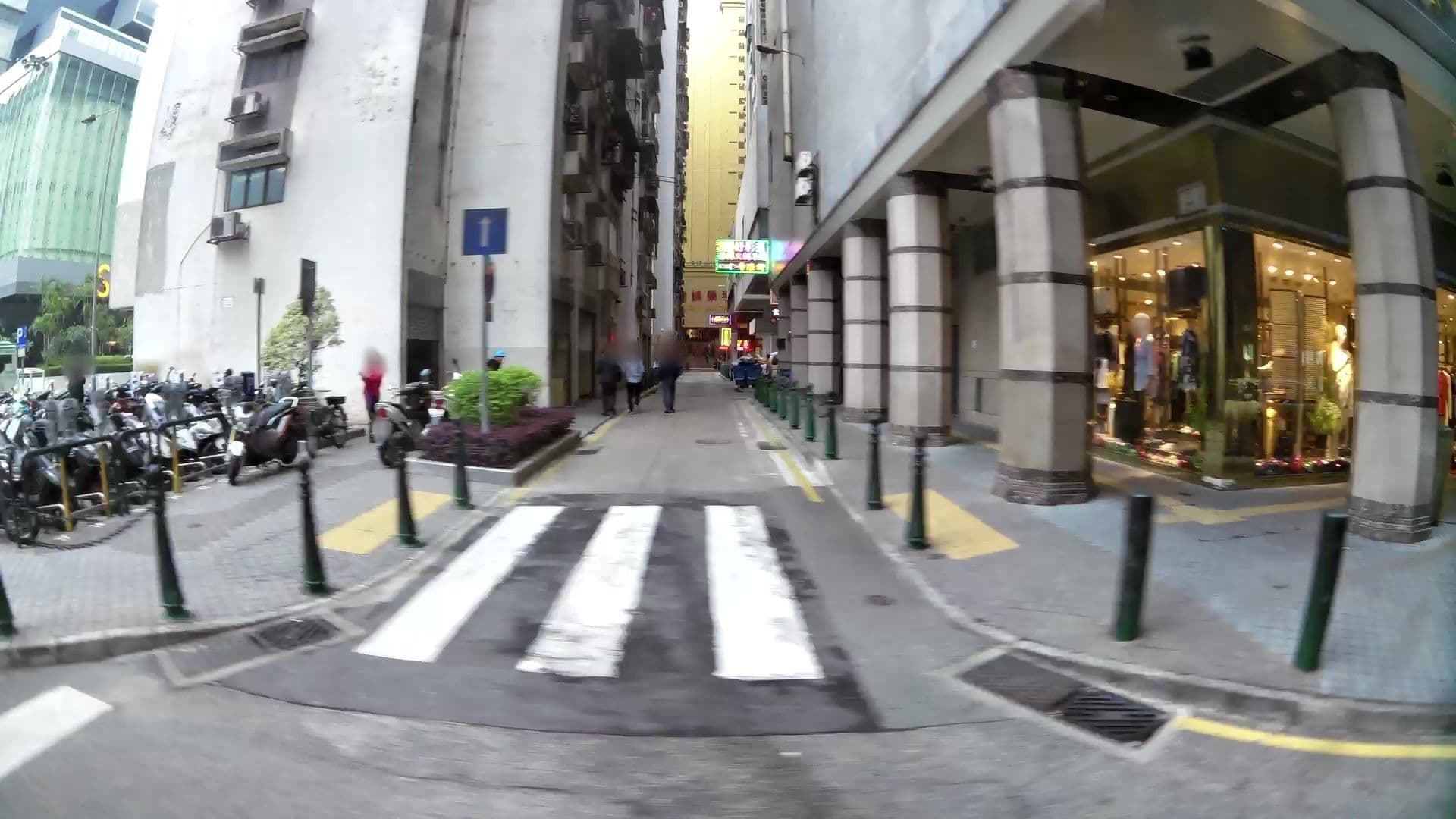 Street view near 新東方置地酒店 New Orient Landmark Hotel, Sé — © kaartcam (CC BY-SA · Mapillary)