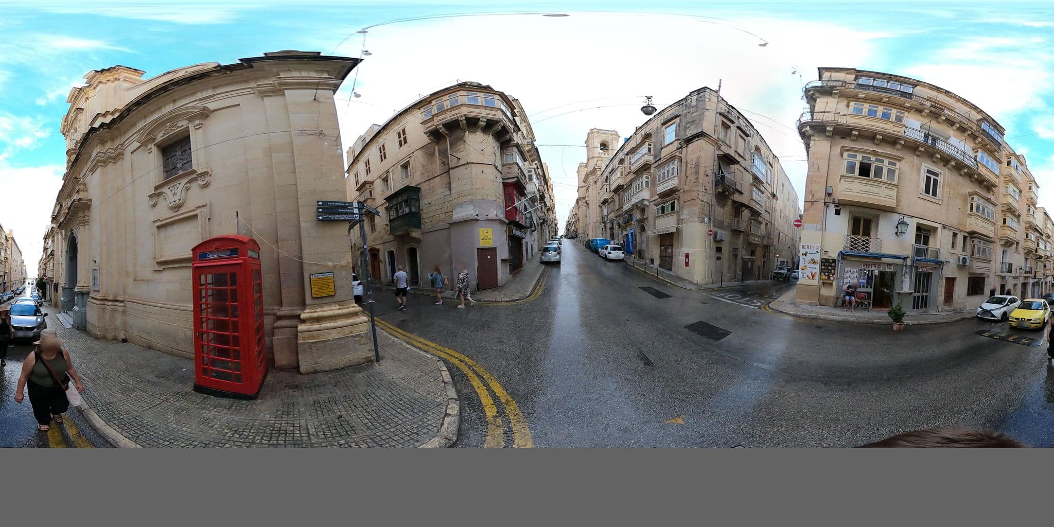Street view near Il-Belt Valletta, Valletta — © richlv (CC BY-SA · Mapillary)