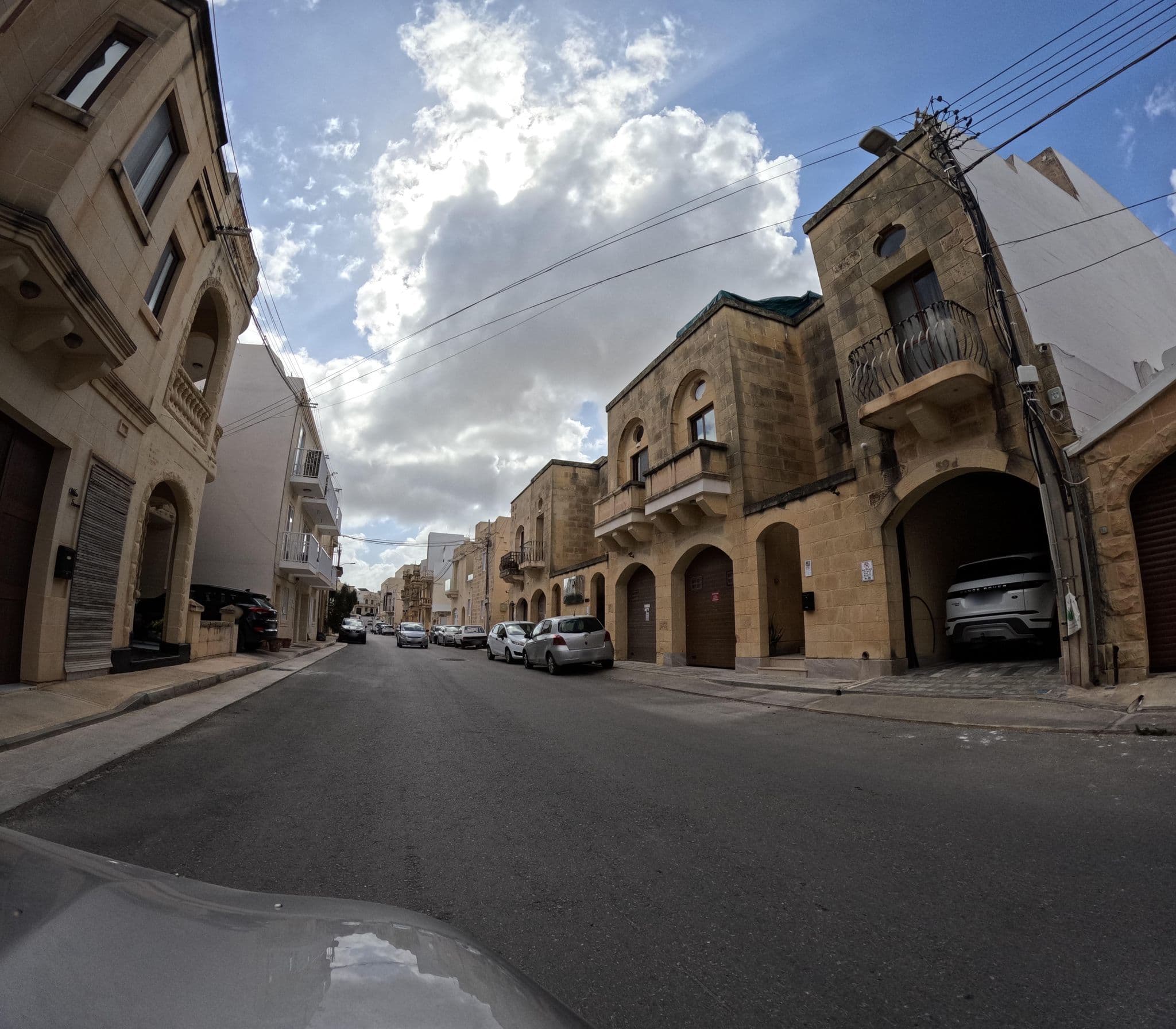 Street view near Dgolden Valley, Xagħra — © richlv (CC BY-SA · Mapillary)