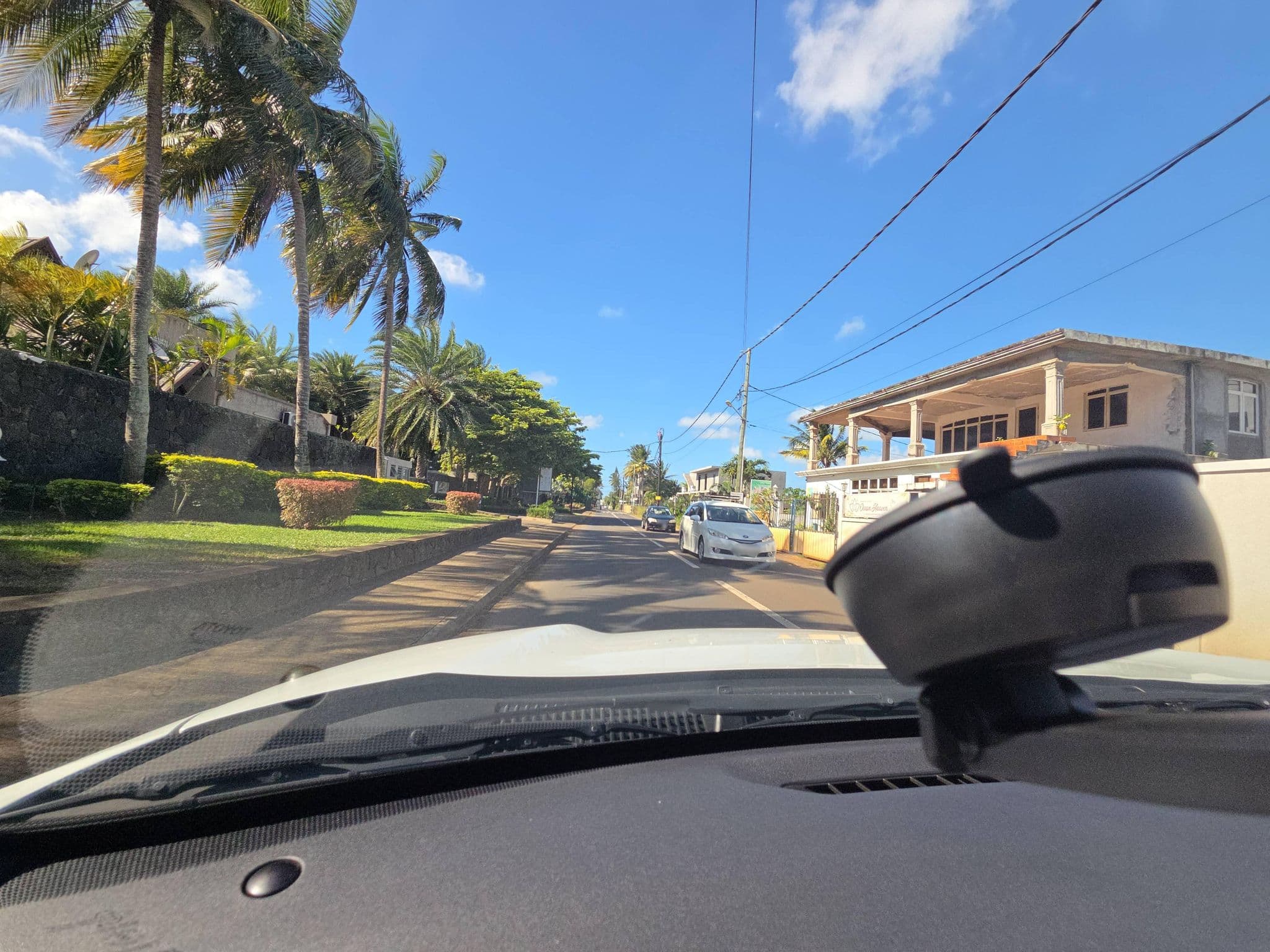 Street view near Bel Azur, Pointe aux Piments — © nfluence (CC BY-SA · Mapillary)