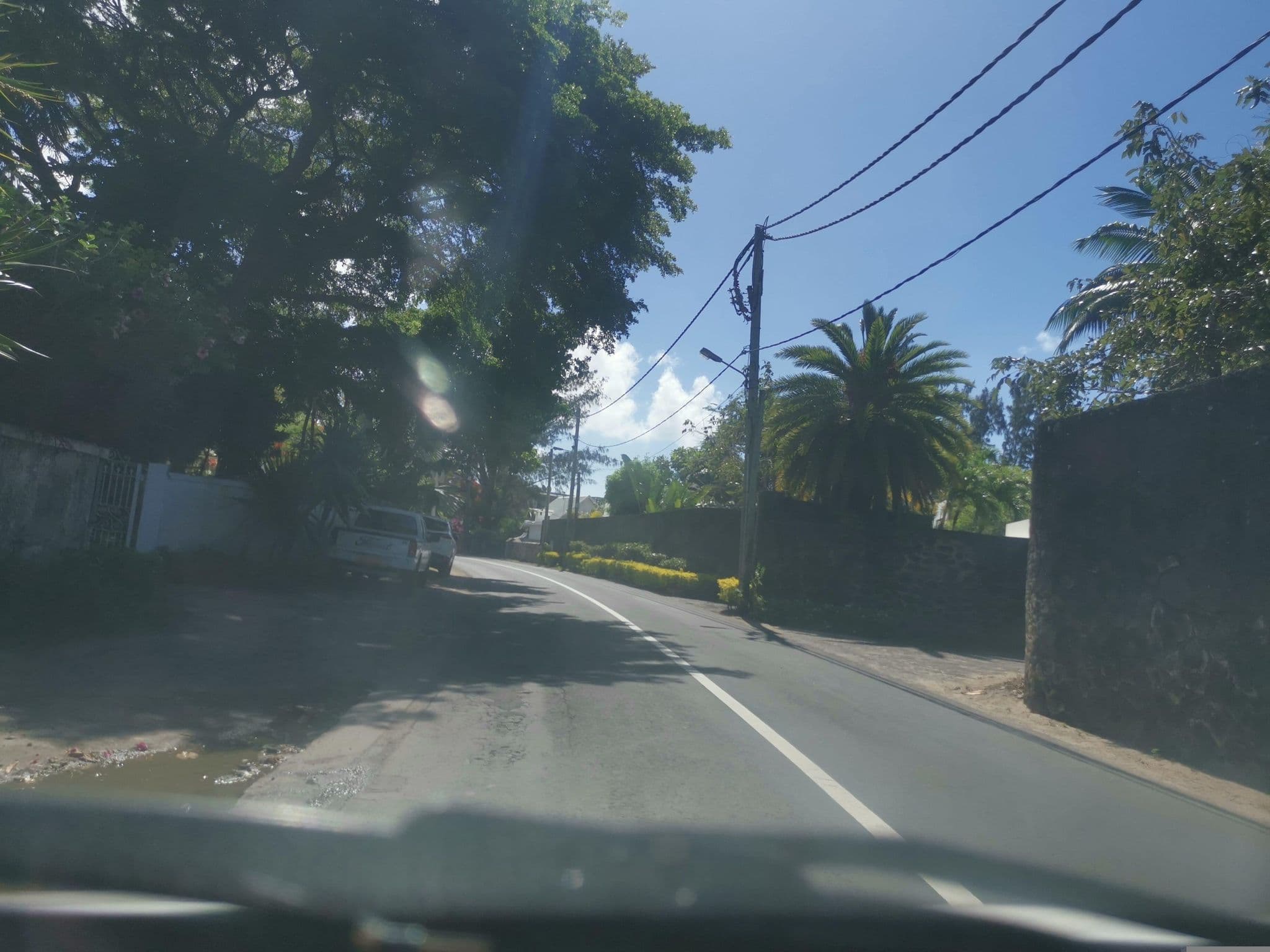 Street view near Les Buissons, Péreybère — © armandr (CC BY-SA · Mapillary)