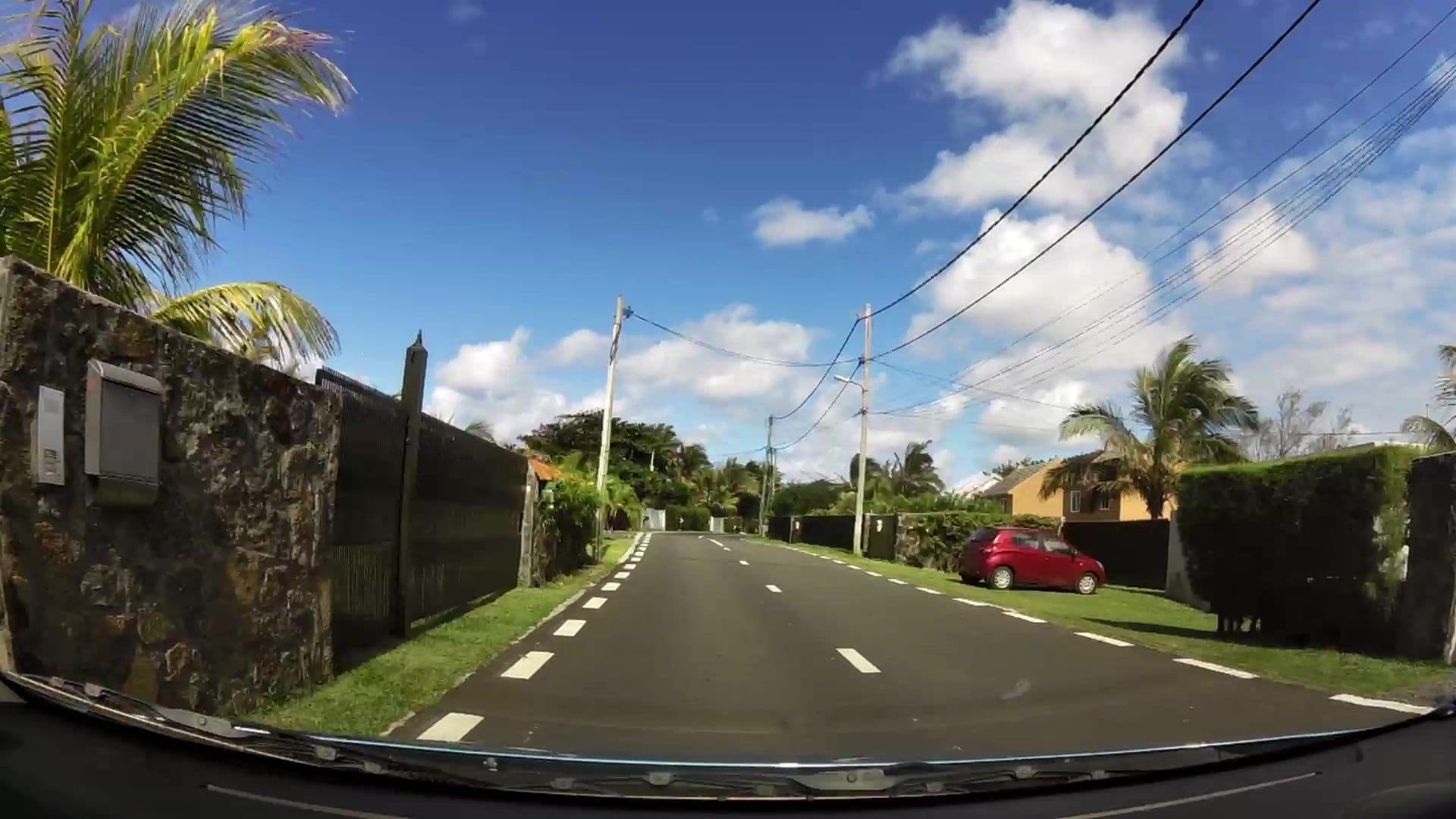 Street view near Jardin du soleil, Beau Vallon — © kaartcam (CC BY-SA · Mapillary)