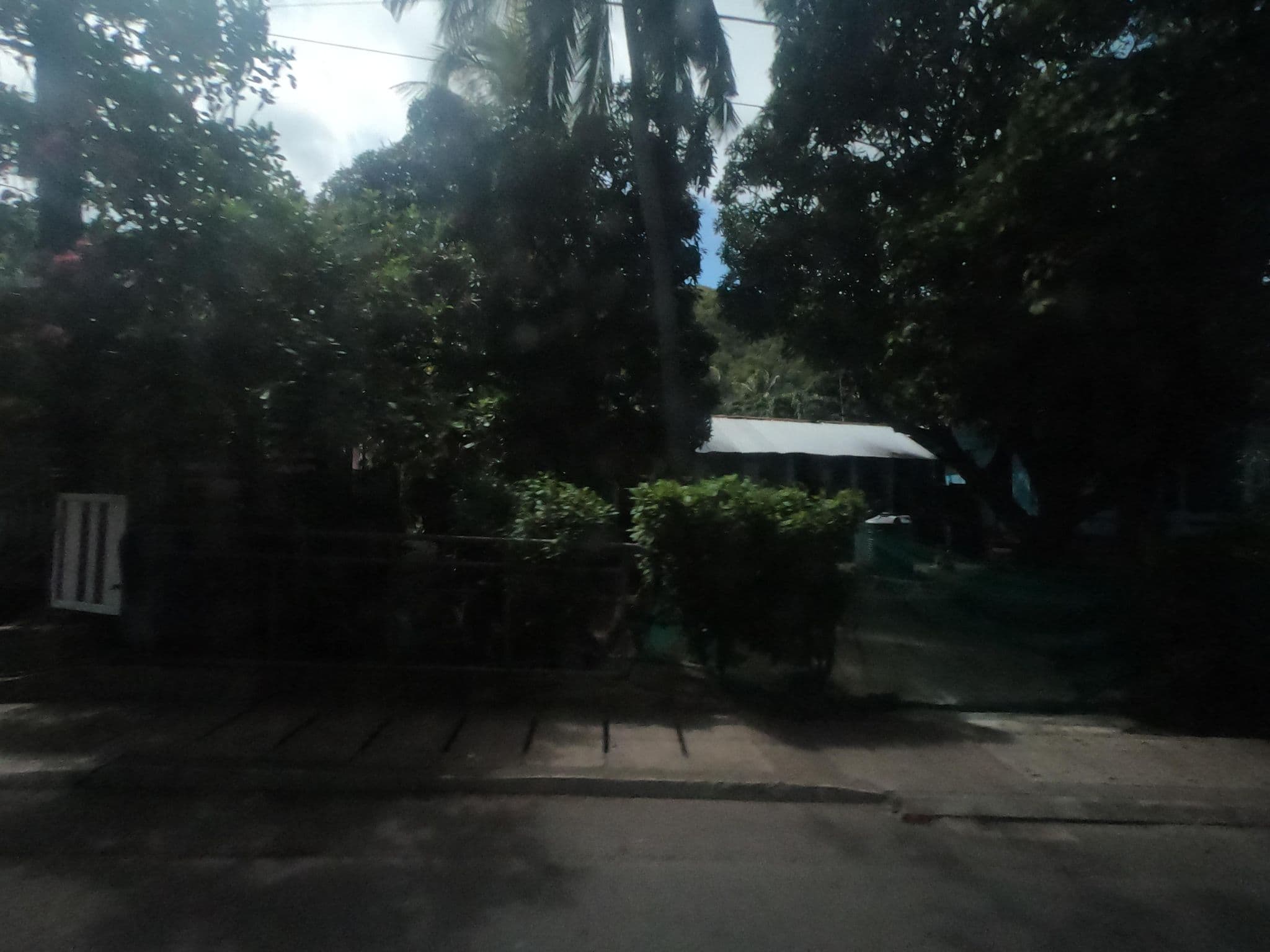 Street view near JN Sunflower Residence, Bel Ombre — © filohipo (CC BY-SA · Mapillary)