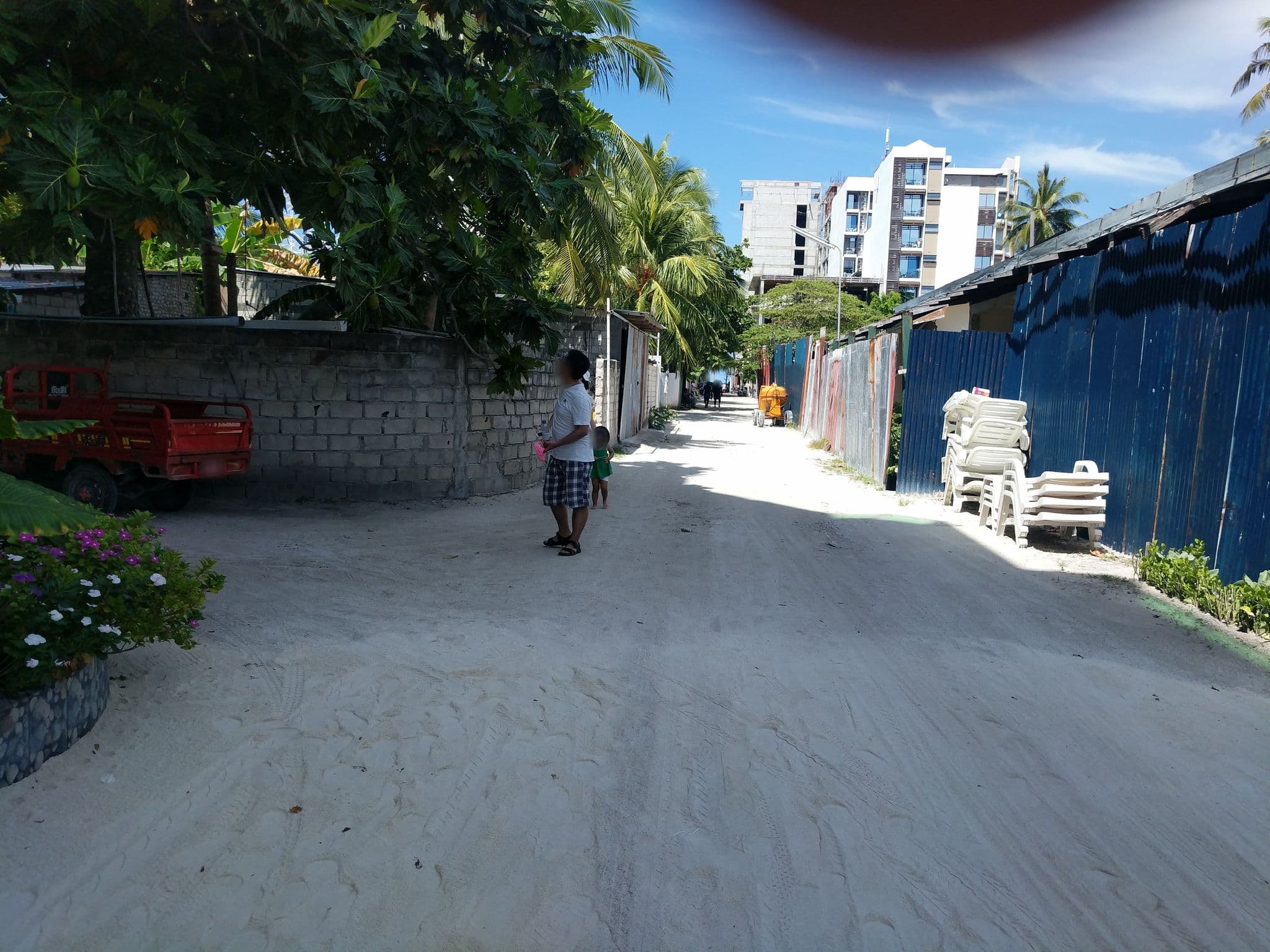 Street view near Sunrise Beach, Maafushi