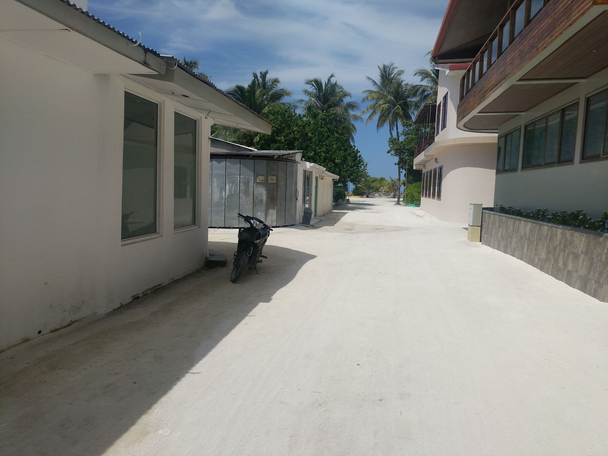 Street view near Kaani Village, Maafushi