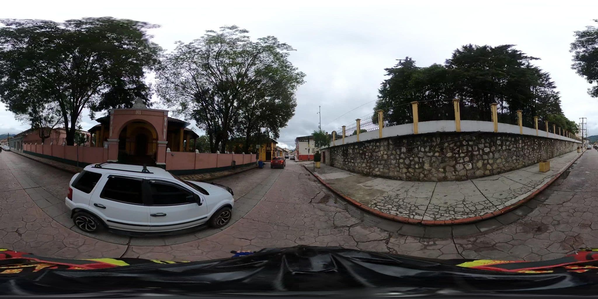Street view near Hotel Mansion del Valle, San Cristóbal de las Casas